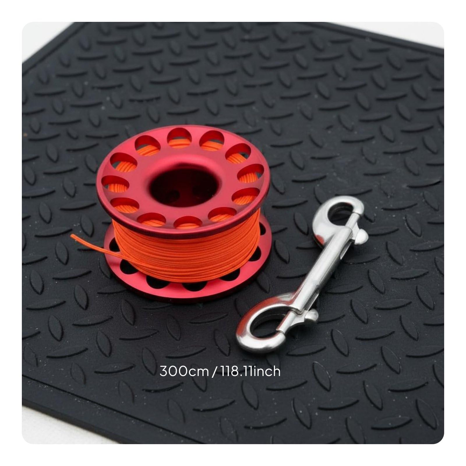 Diving Reel de Plongée Spool Dérouleur avec Ligne Plate Nylon Antitorsion et Mousqueton Double 316 Inox Corps Aluminium 6061 Adapté à Grottes Épaves Plongée, Rouge, 30M