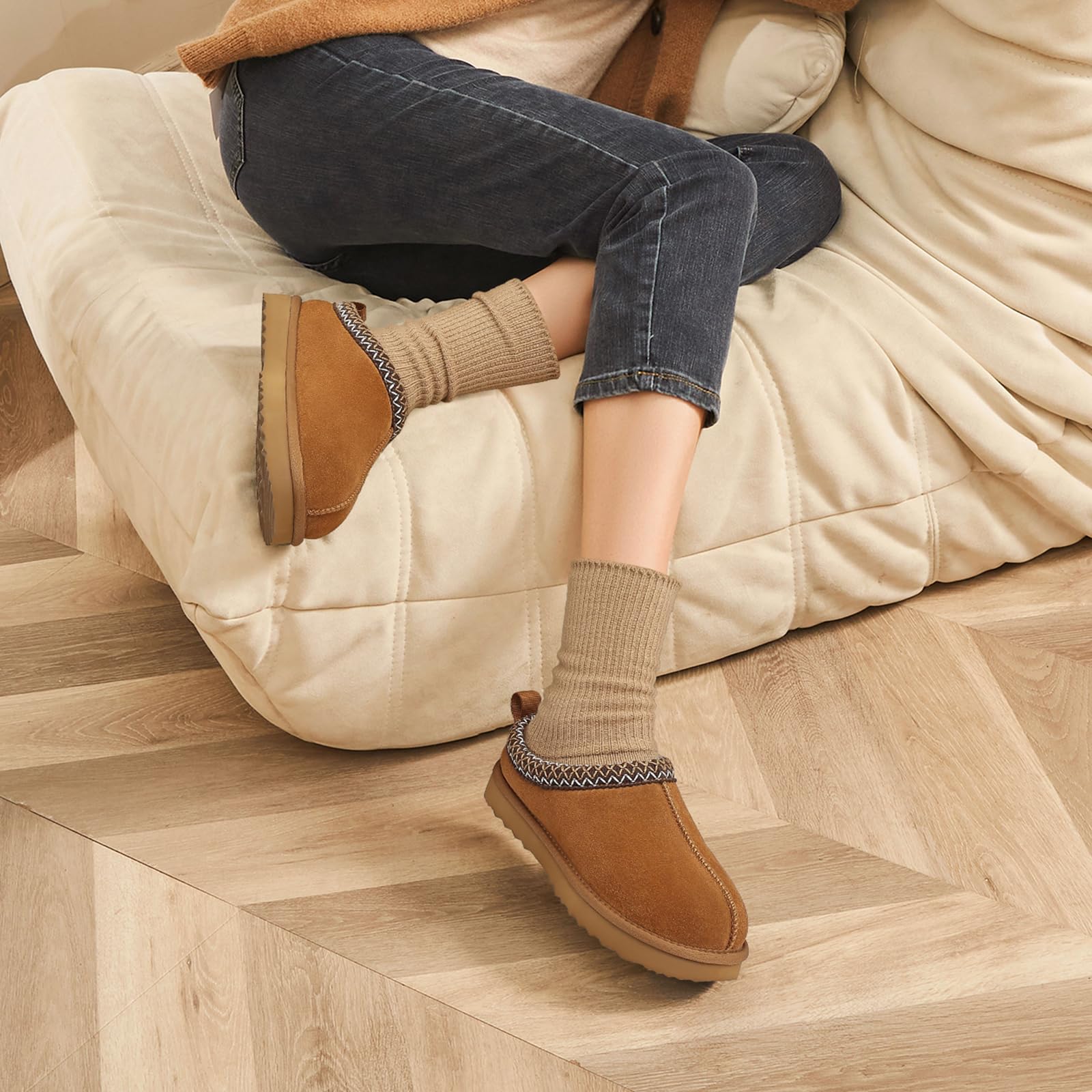 Litfun Damen Warme Winter-Hausschuhe aus echtem Wildleder | Memory-Schaum-Einlagen, griffige Außensohle, Innen & Außen tragbar, kombinierbar mit Lounge-Kleidung