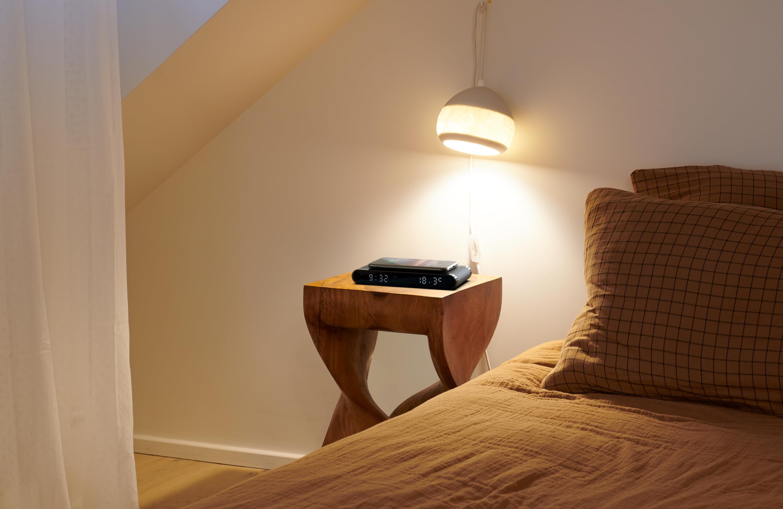 THOMSON Réveil avec Station de Charge sans Fil + Affichage de la température + Charge USB CT550I