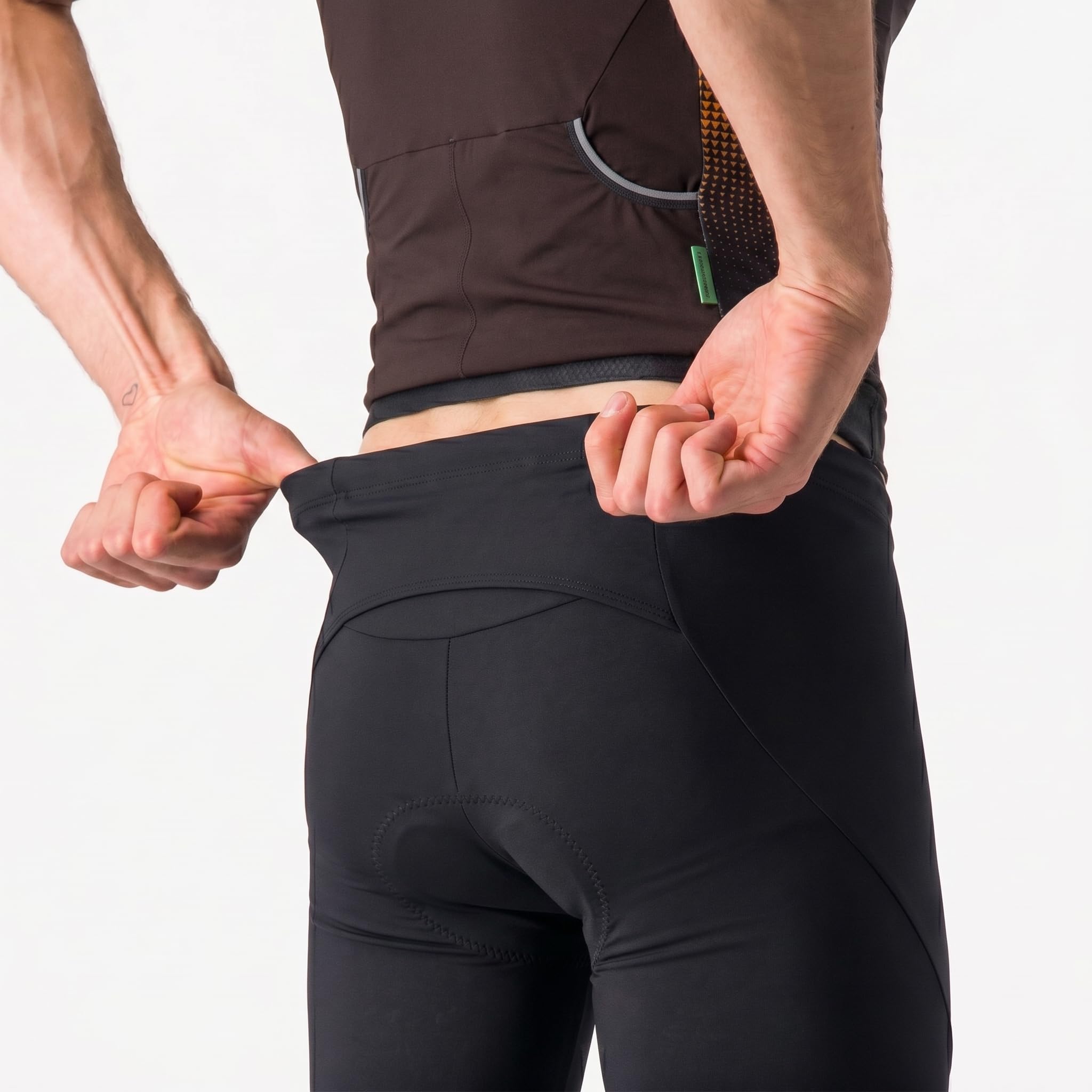 MY KILOMETRE Herren Triathlon Hose mit Rückentasche und Kordelzug – Tri Shorts, Atmungsaktiv & Schnelltrocknend Radhose für Schwimmen, Radfahren, Laufen
