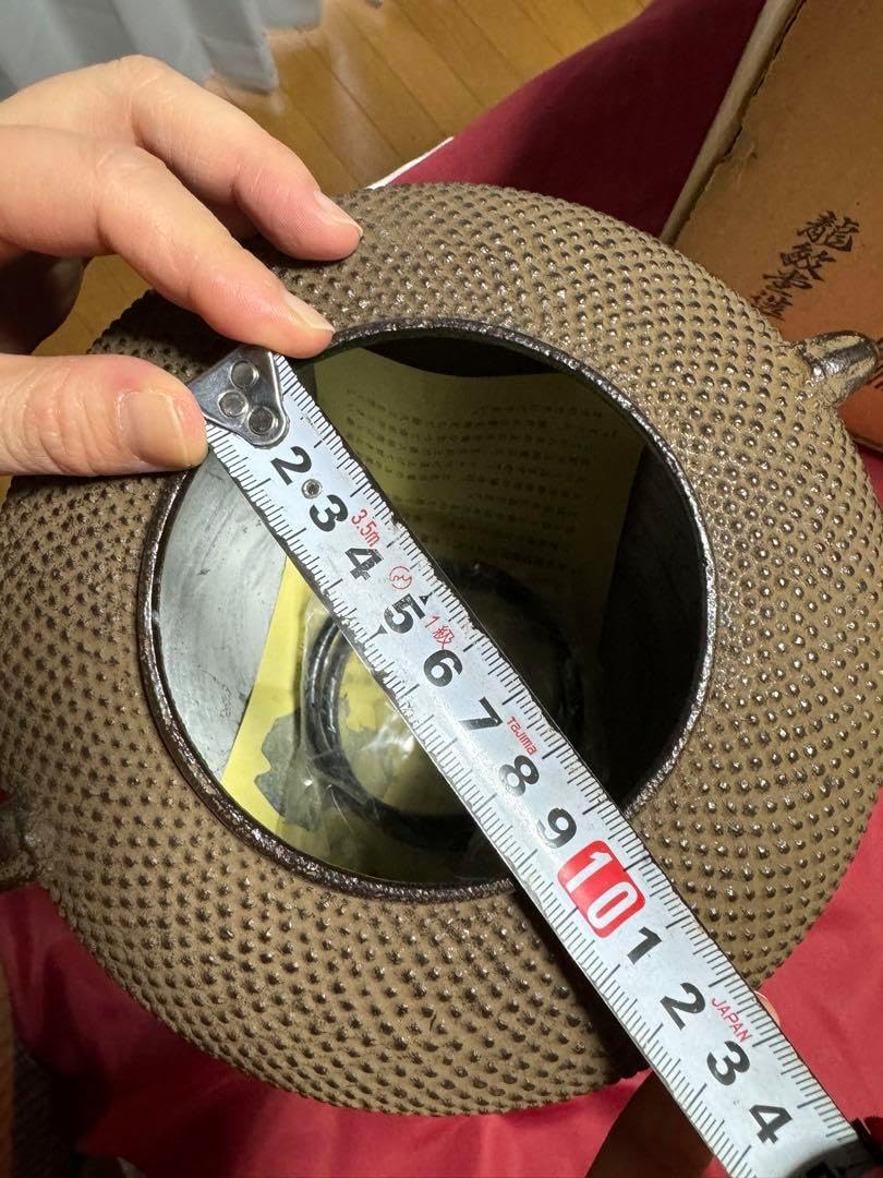 備前焼本山和泉作 花入（共箱付き）景色豊かな一輪挿し茶道具・華道具