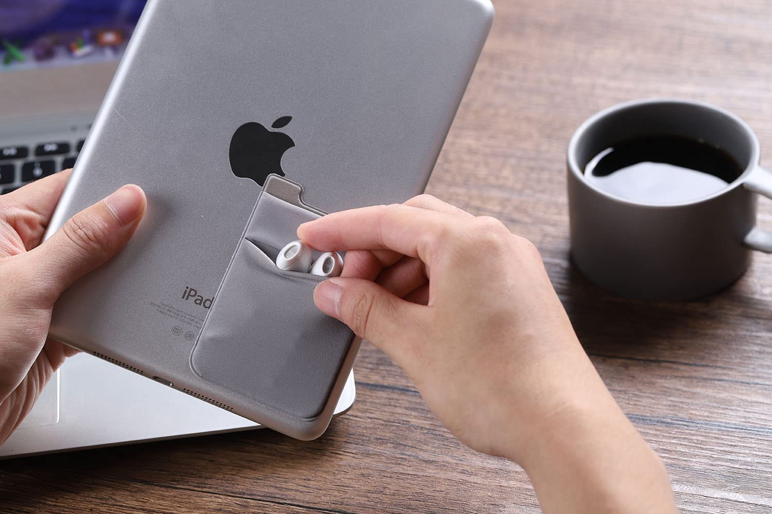 2 Stück selbstklebende Handytasche, Kreditkarten-/Ausweishalter (doppelt sicher) mit 3M-Aufkleber für die Rückseite von iPhone, Android und allen Smartphones - Doppeltasche (1 schwarz und 1 grau)