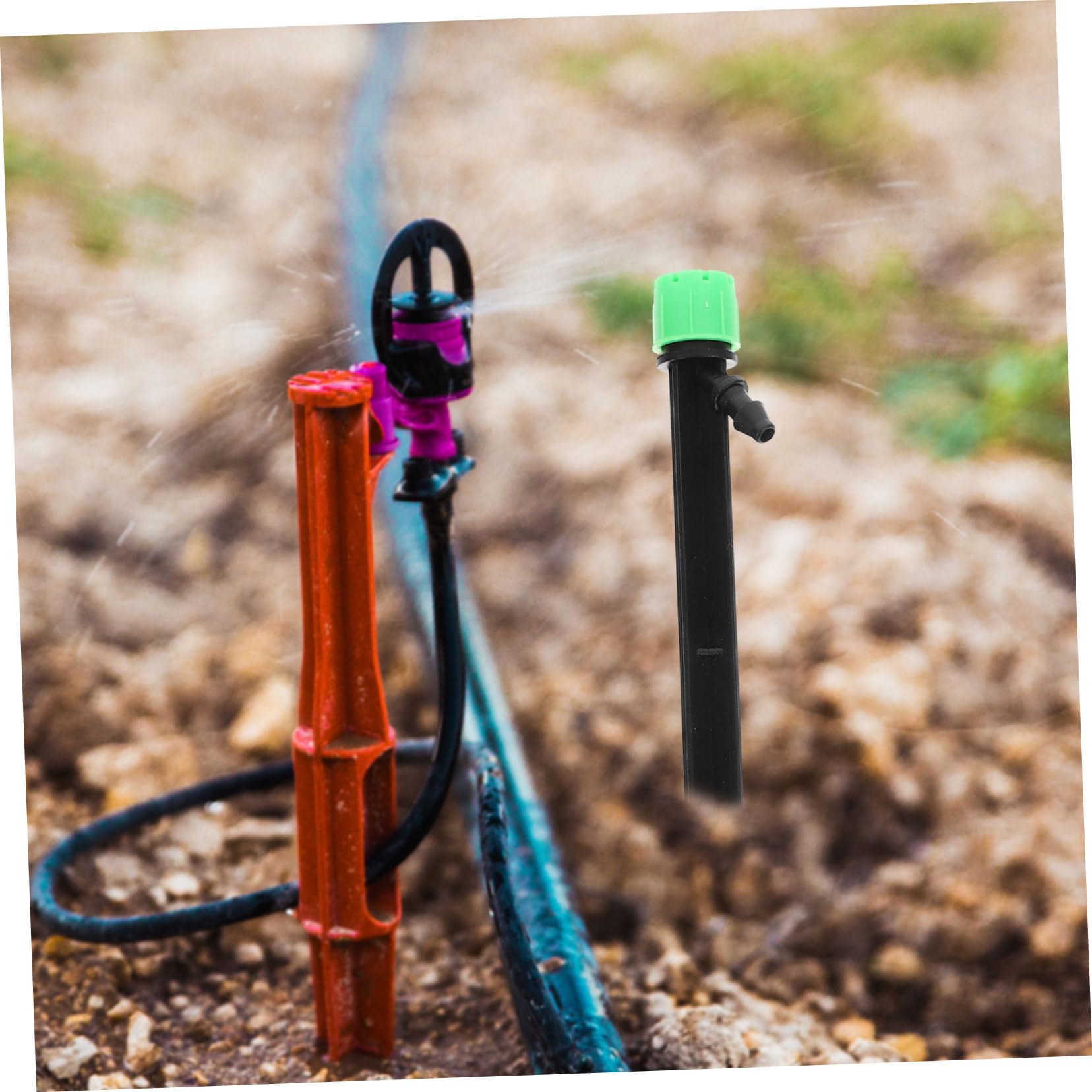 YARNOW 5 Set Di Ugelli Di Irrigazione Regolabili Irrigatori A Goccia Picchetti Per Irrigazione A Goccia Gocciolatori Per Uso A Bassa Pressione 50 Pezzi*5