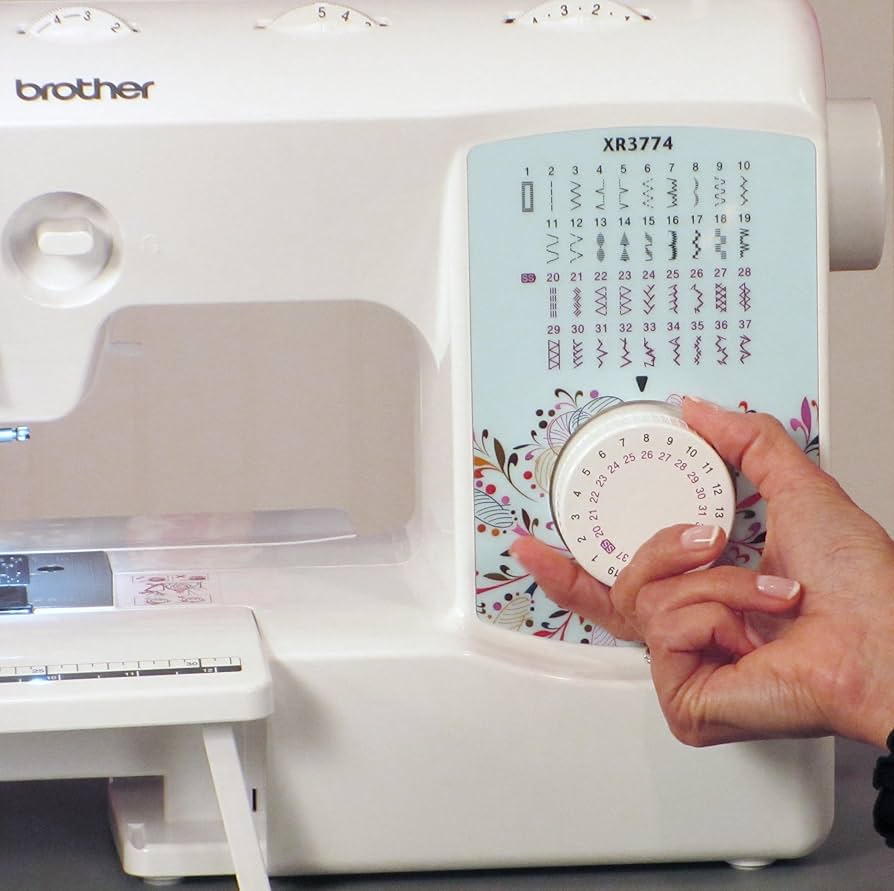 Amazon.com: Brother Sewing and Quilting Machine, XR3774, 37