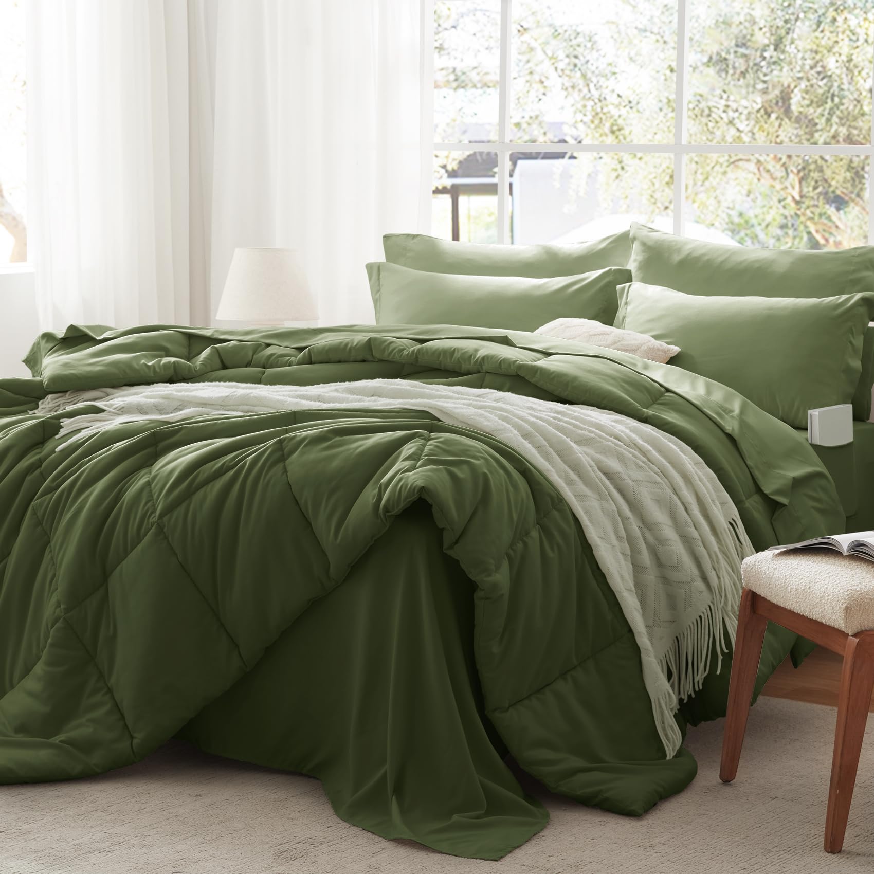Zzlpp Queen Comforter Set 7 Pieces, Olive Green Bed in a Bag Bedding Set with 1 Comforter, 2 Pillow Shams, 2 Pillowcases, 1 Flat Sheet,1 Fitted Sheet with PocketsOEKO-TEX STANDARD 100