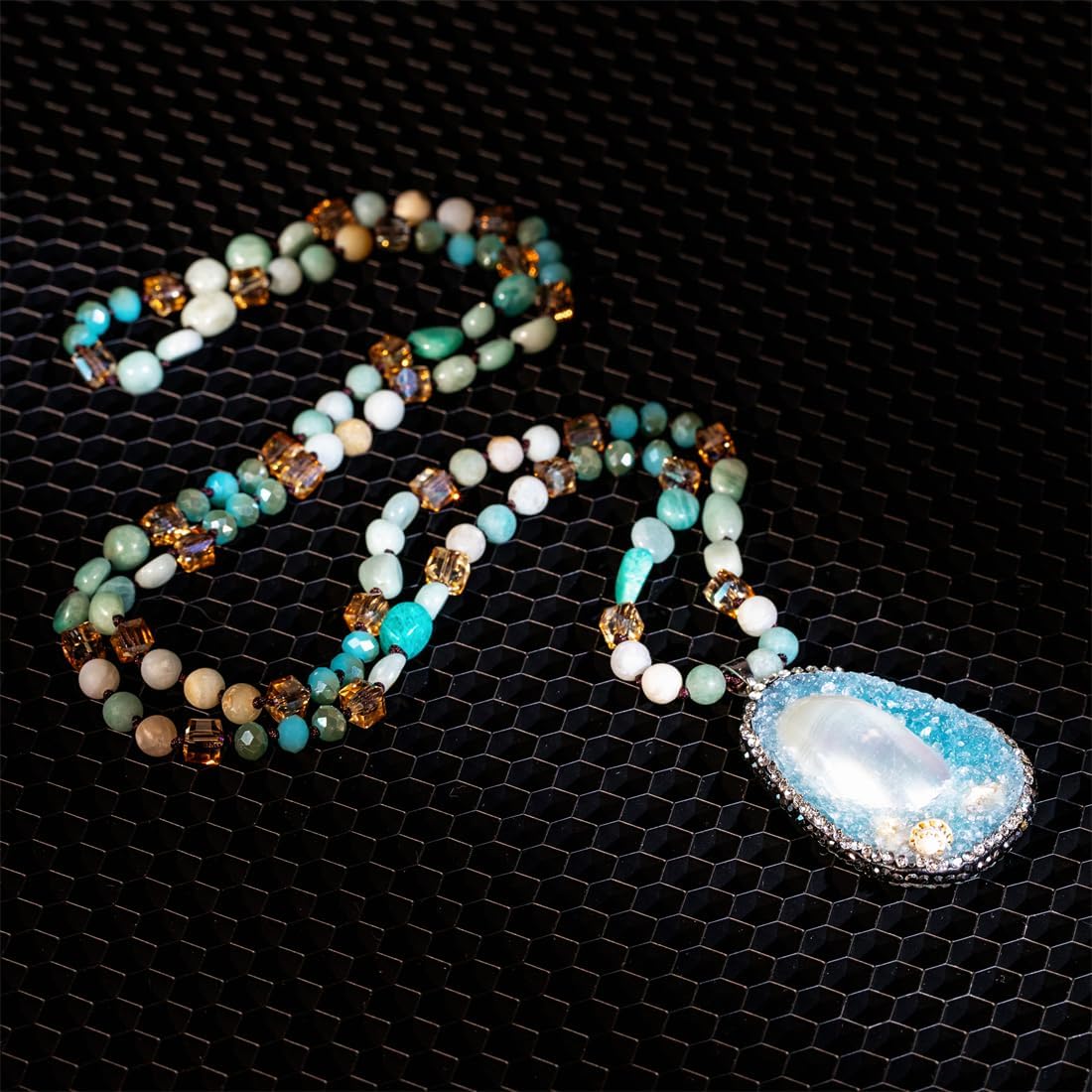 Boho Long Natural Stone Beads Pendant Necklace Crystal Hand Knotted Jewelry for Women - Image 4