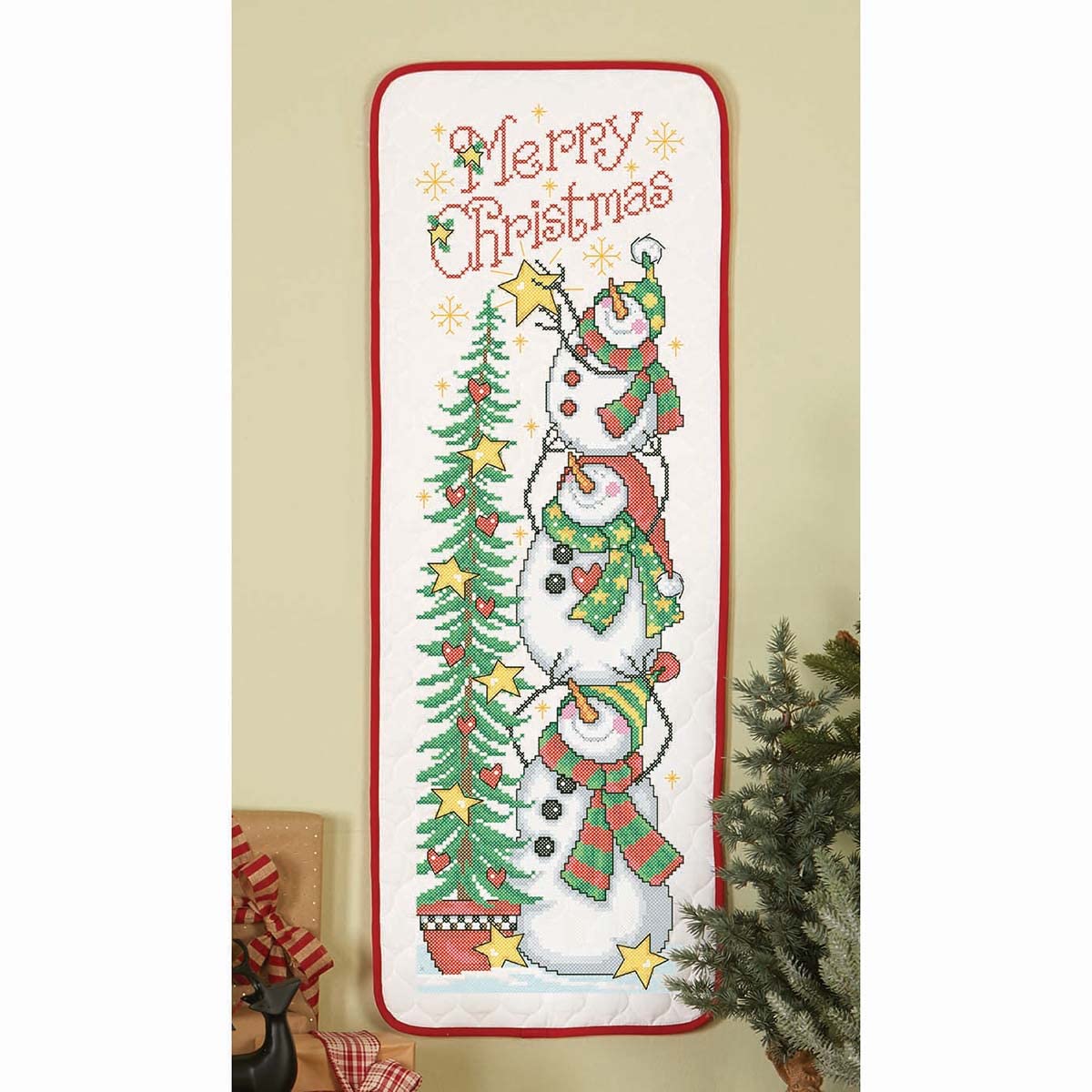 Herrschners Christmas Snowmen Wall Hanging Stamped Cross
