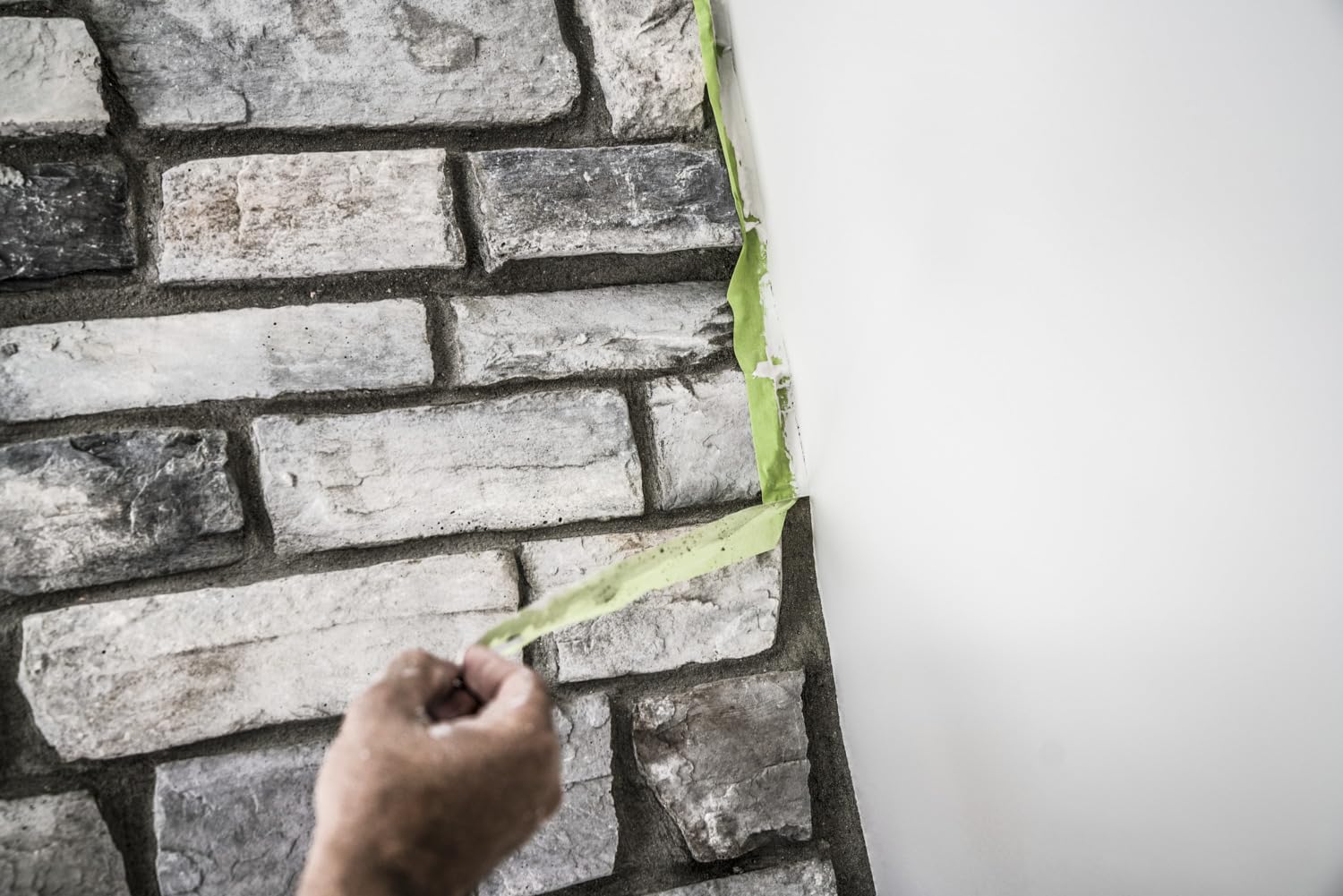 3M Nastro da Mascheratura Professionale 2060 per Superfici Ruvide, Verde - 1 Rotolo, 48 mm x 50 m - Adesivo per Pittura e Decorazioni, Interni ed Esterni