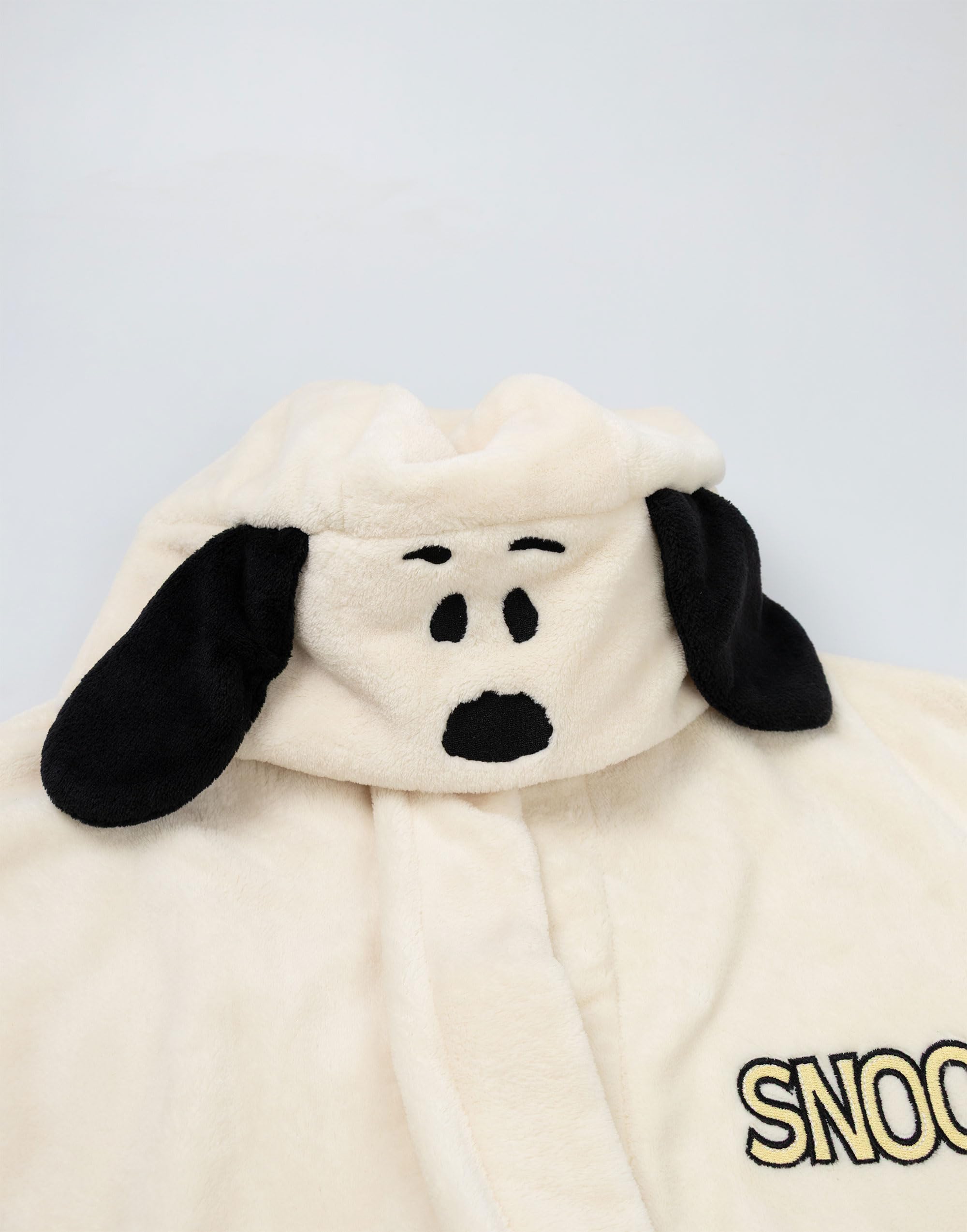 Peanuts Bata de baño con capucha de Snoopy para mujer, color crema | Ropa de estar por casa de polar de manga larga con orejas 3D | Pijama acogedor con dibujos animados