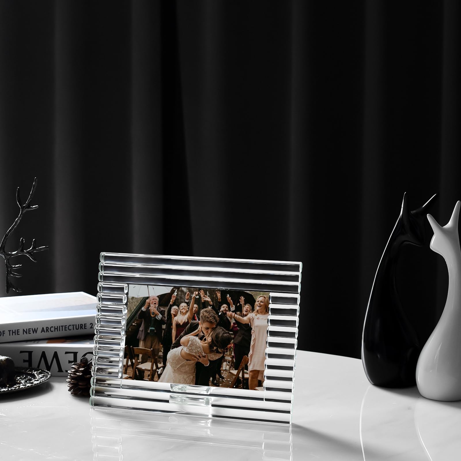 kitCom Kristall-Bilderrahmen, 12,7 x 17,8 cm, für Andenken, Fotorahmen, Hochzeit, Tischdekoration, für Fotos à 12,7 x 17,8 cm, transparent, mit Geschenkbox