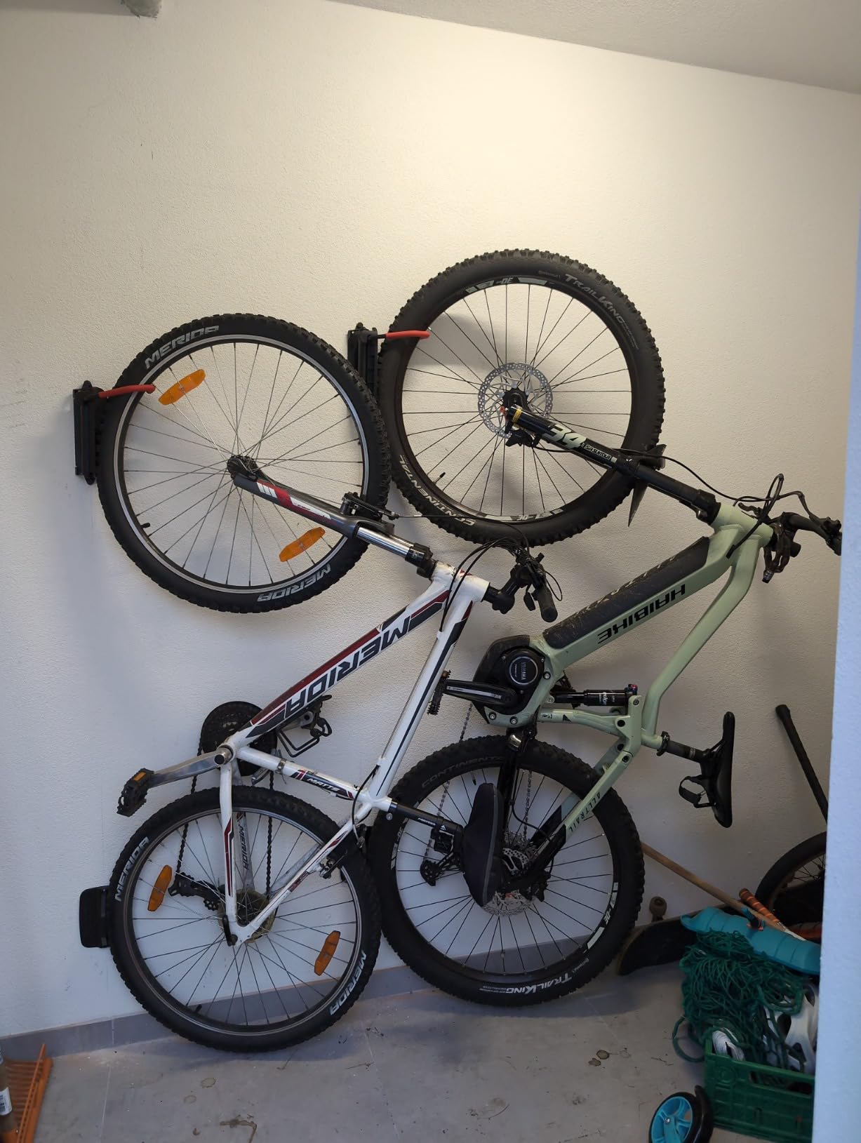 Supporto Da Parete Orizzontale Per Bici – Gancio In Acciaio Per Pedali, Portabici A Muro Per MTB E E-Bike, Carico 20kg