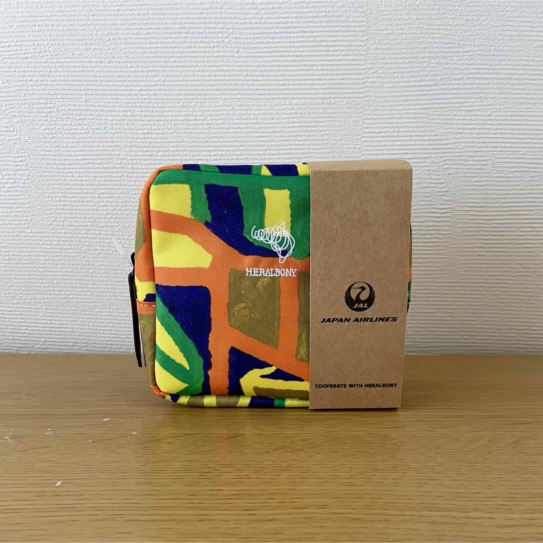 JALアメニティ　ヘラルボニー 国際線ファーストクラス機内アメニティオリジナルポーチ全2種に