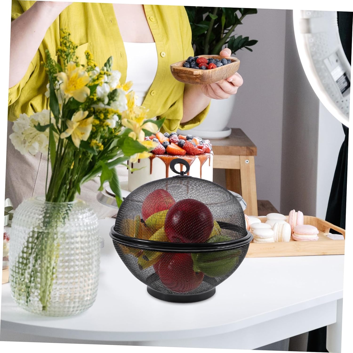 Iron Fruit Plate with Mesh Cover Kitchen Fruit Basket with Hanger Food Grade Drain Bowl Multifunctional