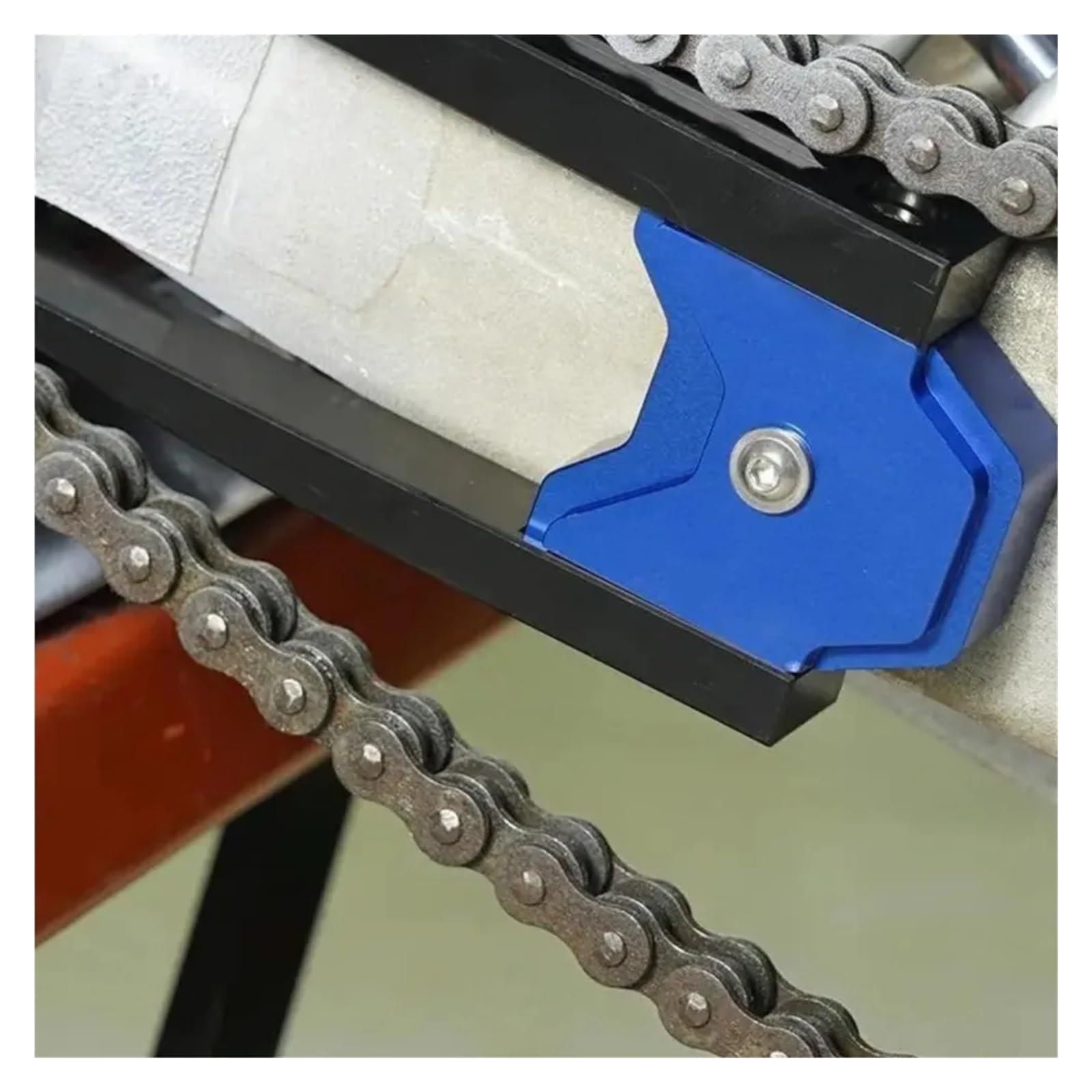 Für Ya&maha Raptor 700 YFM700 Raptor 700R 2009 2011-2012 SE 2013-2022 Kettenführung Schutzfolie Abdeckung CNC Aluminium Nylon Kettenradabdeckung
