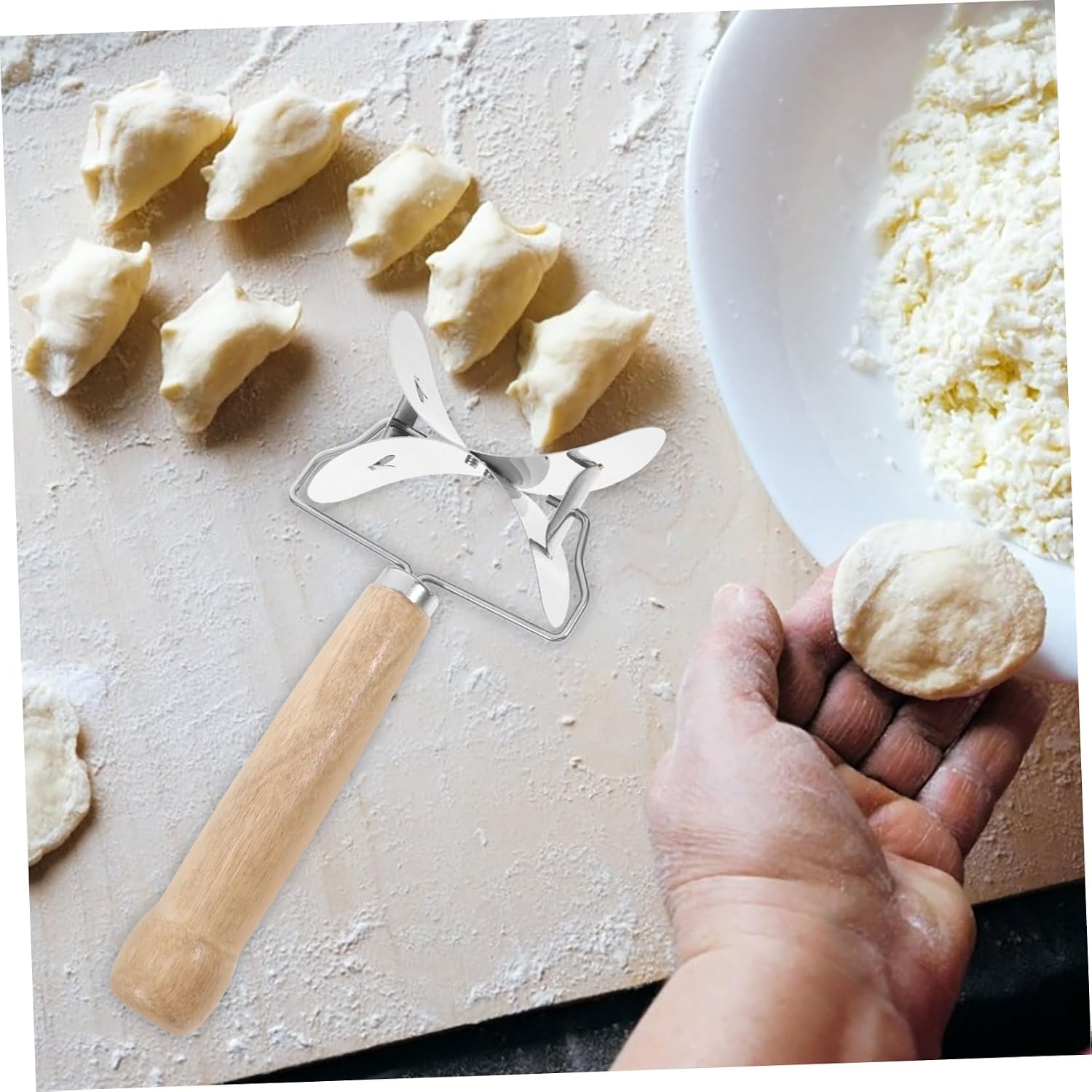 Mikinona 3pcs Dumpling Wrapper Cutter Molds Wooden Handle Kitchen Dumpling Skin Maker for Homemade Ravioli Biscuits
