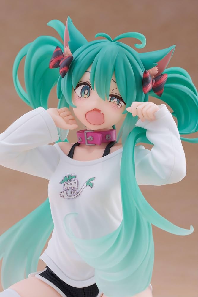 Amazon.co.jp: 初音'ミク Desktop Cute フィギュア ～猫耳Tシャツver