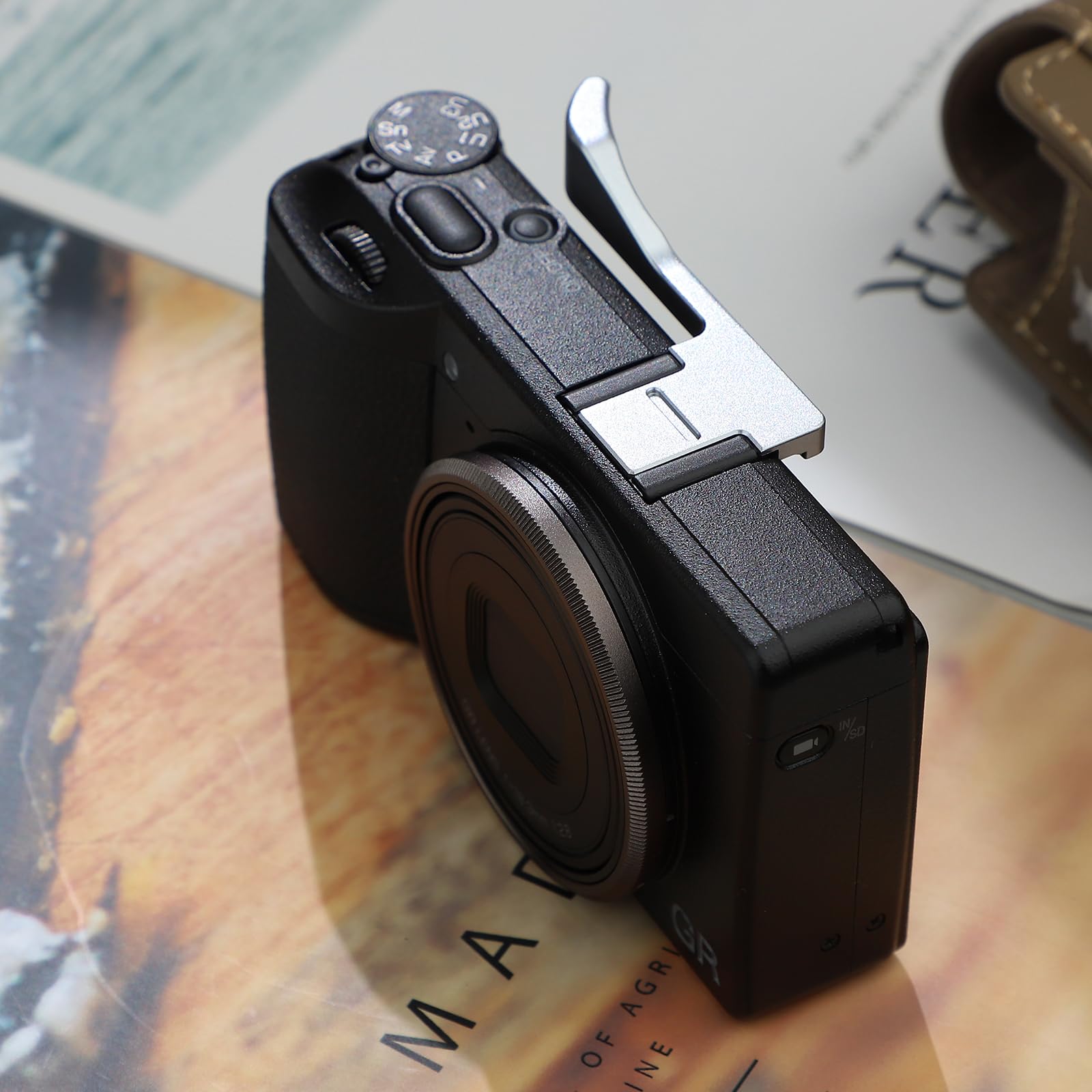 Amazon | Haoge メタルレンズデコレーションリングキャップRICOH GR IV