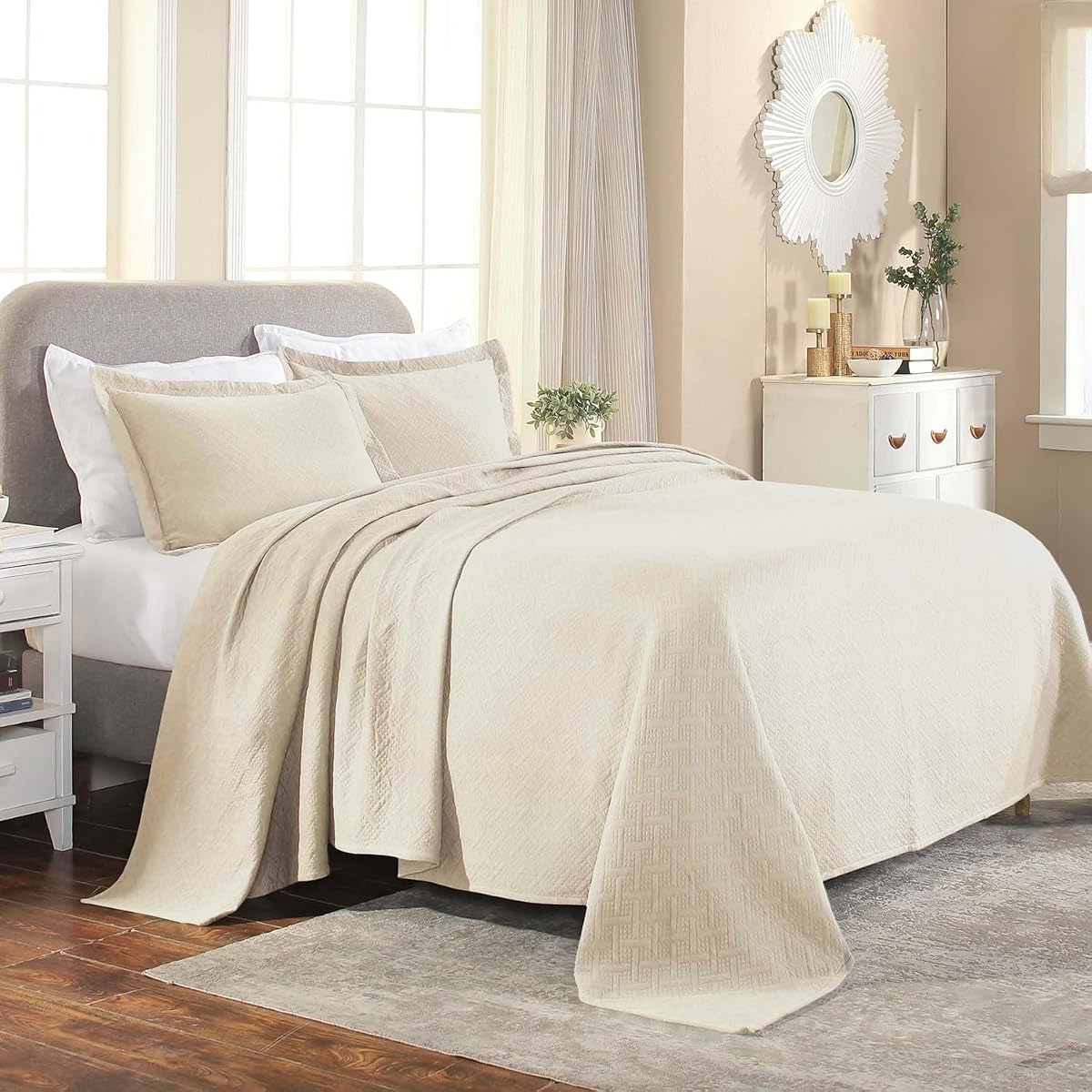 100% Cotton Basket Weave Bedspread with Shams, All-Season Premium Cotton Matelasse Jacquard Bedding, Quilted-Look Geometric Basket, King, Ivory