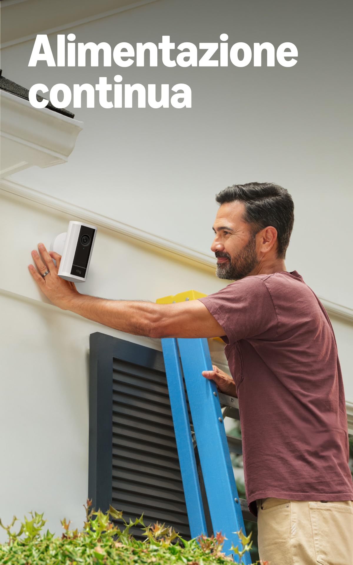 Ring videocamera Pro con faretti (Spotlight Cam Pro, ultimo modello) Power over Ethernet | Videocamera di sicurezza per esterni | Retinal 4K, zoom 10x | Prova gratuita di 30 giorni del piano Ring