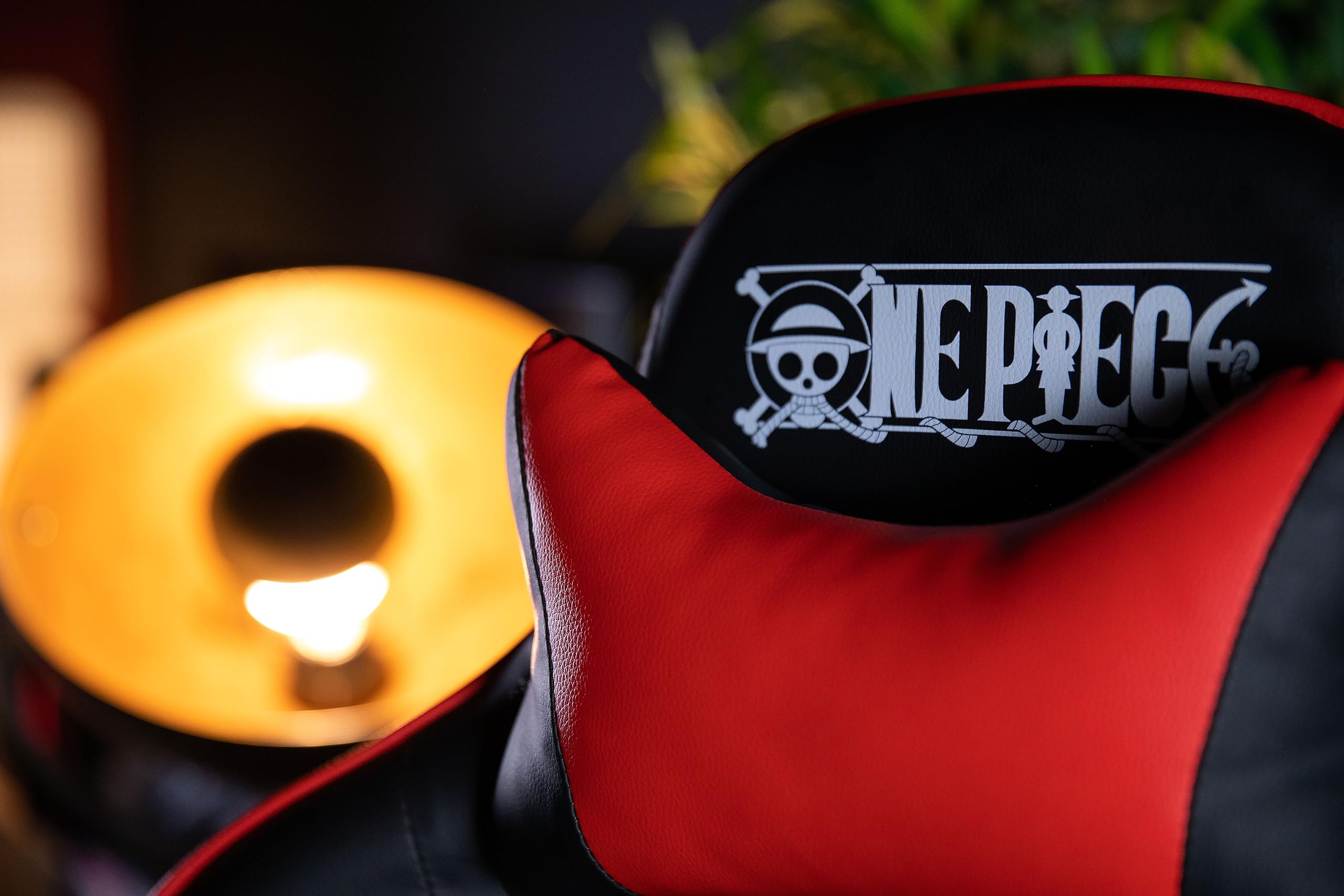 Konix Sedia da ufficio da gioco One Piece - Inclinazione del sedile di 150° - Pelle PU liscia - Nero e rosso