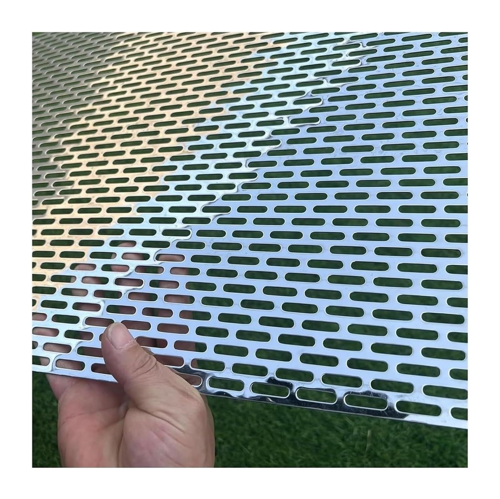 Scmyzlyd 0.8Mm Thick Perforated Metal Sheets, 304 Stainless Steel Perforated Expanded Metal Plate Screen 0.8/1.2Mm Thick Multiple Sizes(,15X15cm)