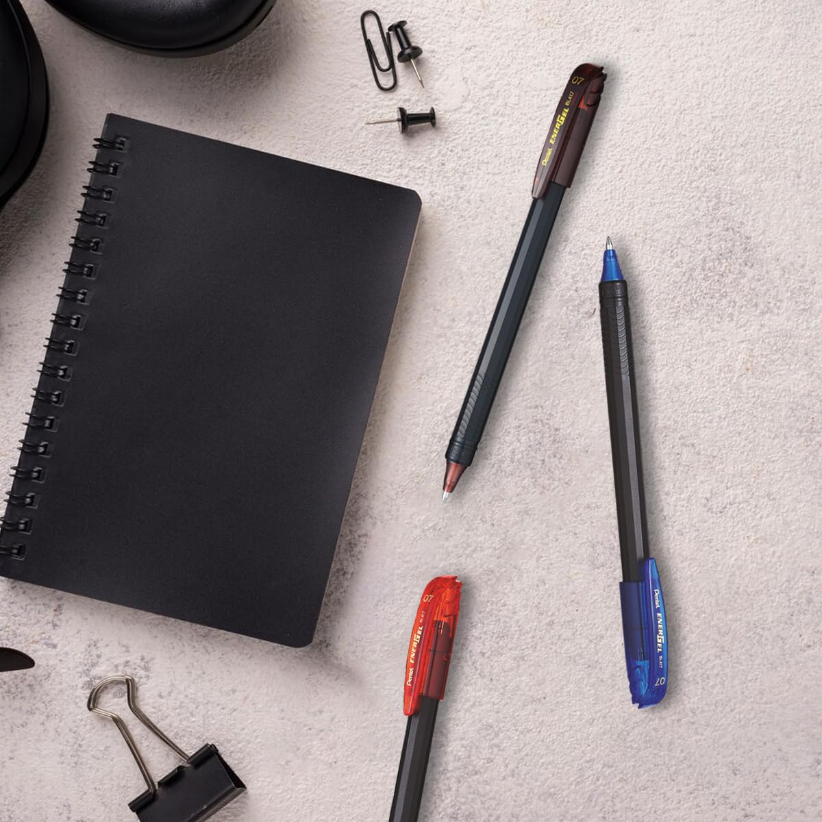 Pentel Energel Gelschreiber-Set mit Metallspitze, 0,7 mm, 12 Stück, mehrfarbig