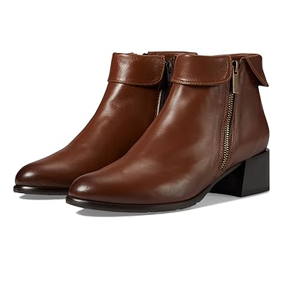 Eric Michael Sonia Women