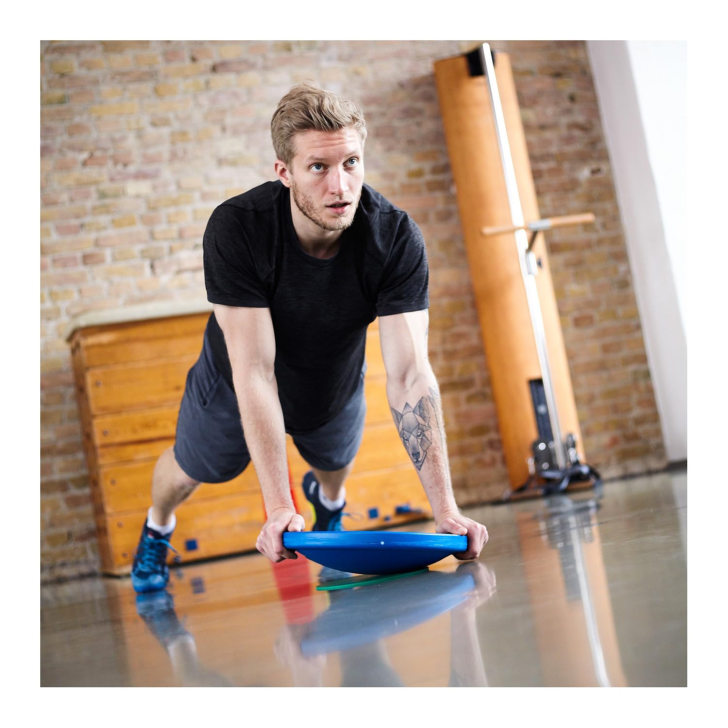 Sport-Thieme Balance-Board, Sport- und Therapiekreisel | Hochwertiger Gleichgewichts- u. Koordinations-Trainer | Inkl. Übungsanleitung | Blau o. Grün | ø 39 cm | Bis 120 kg | Markenqualität
