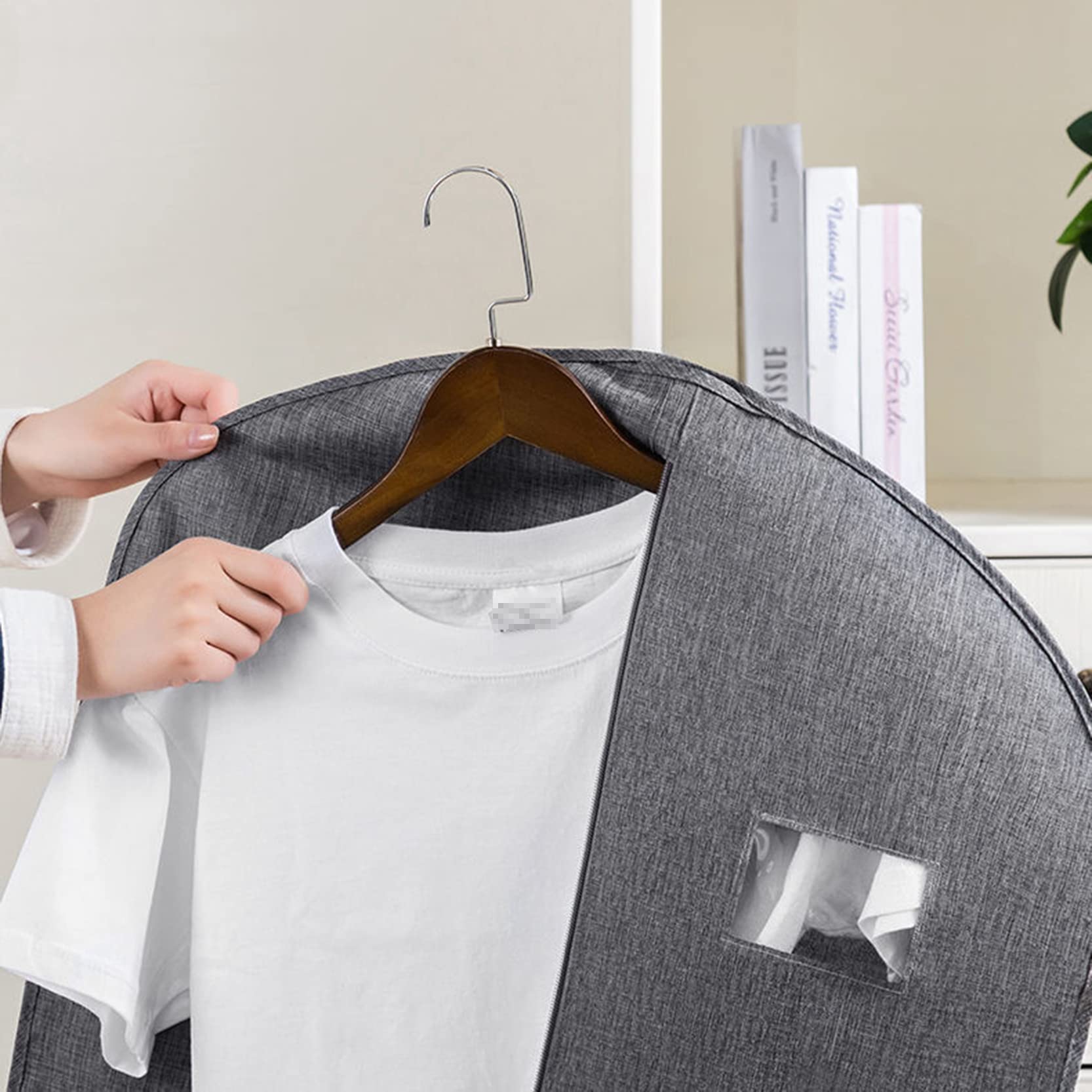 Fundas Protectoras para Ropa, Paquete de 2,Bolsas Colgantes para Ropa con Cremallera para guardarropa, Fundas Transpirables y saludables para Ropa a Prueba de Polvo,Light Grey-130 x 58 cm