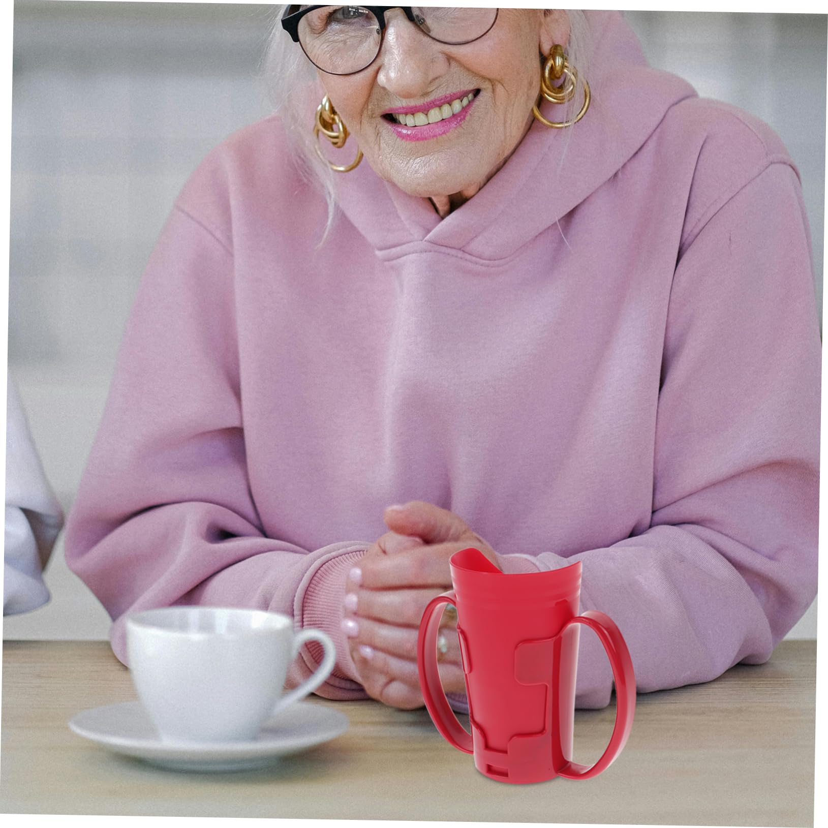 Healeved 4pezzi Tazza Da Bere Per Pazienti Anziani e Disabili Bicchiere Ergonomico Con Design Inclinato Utile Per Zuppe e Altri Liquidi Pratica e Sicura Per Uso Quotidiano