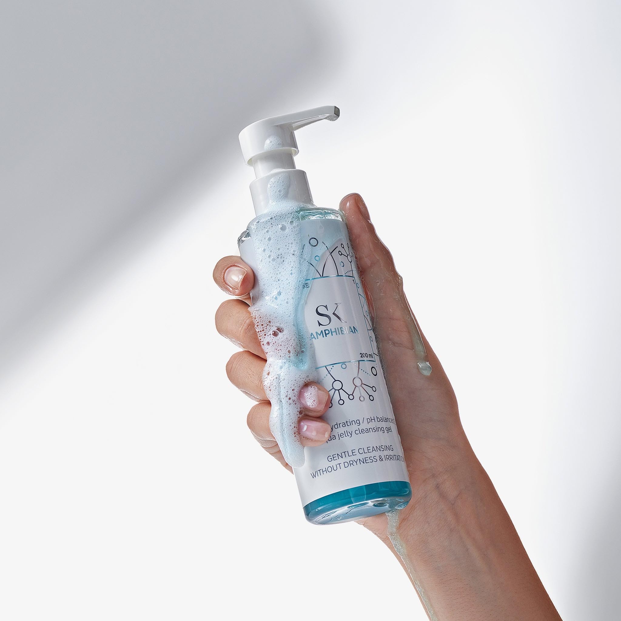 Skintegra Amphibian – delikatny żel czyszczący z bisabolololem i betainą, nawilżający i uspokajający, do skóry wrażliwej, 200 ml
