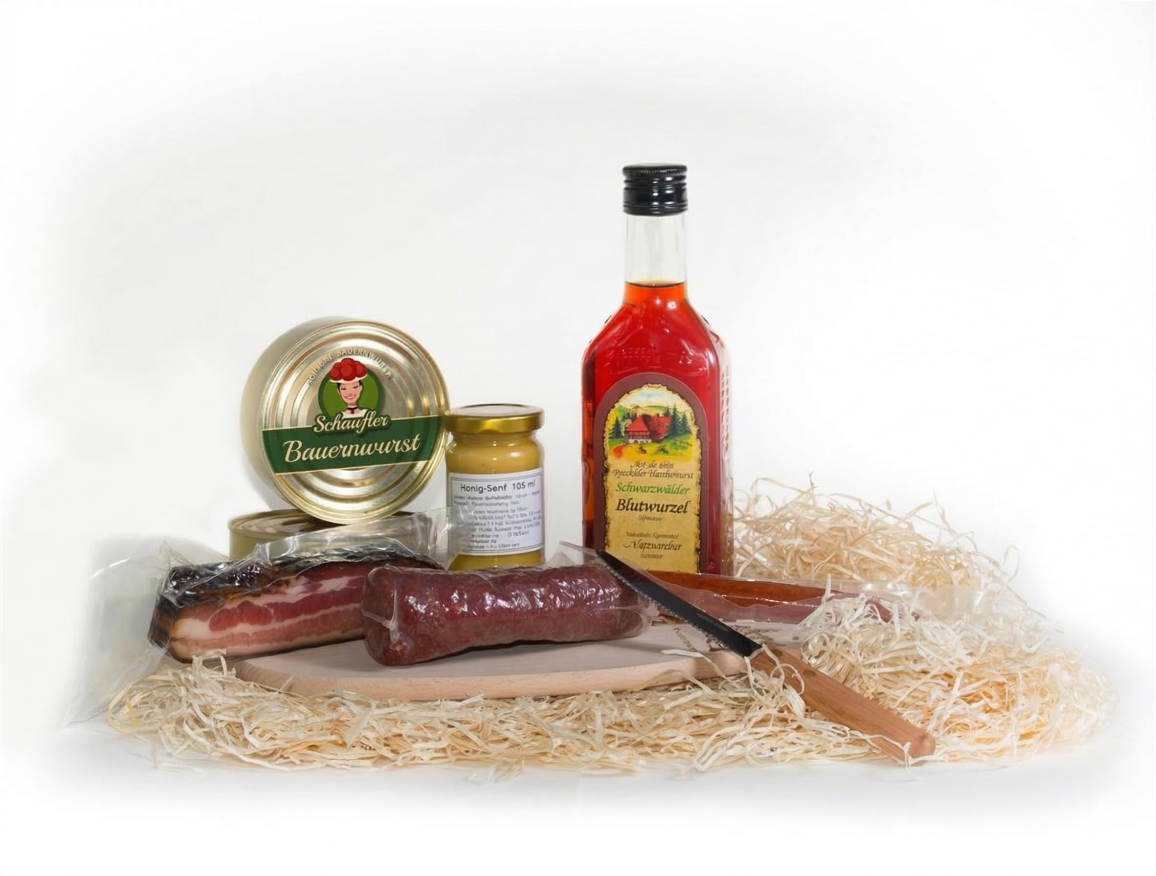 Schwarzwald Metzgerei - Geschenkset "Jause" mit verschiedenen Wurtsspezialitäten, einem Gourmet-Senf, Schneidebrett & -messer - 8-teilig”