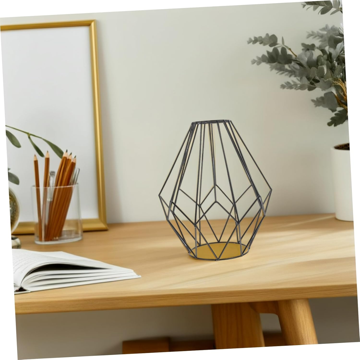 NUOBESTY 1pc Vintage Industrial Metal Bulb Guard Lamp Cage Robust Hanging Light Fixture for Restaurants Rooms and Cafes Black