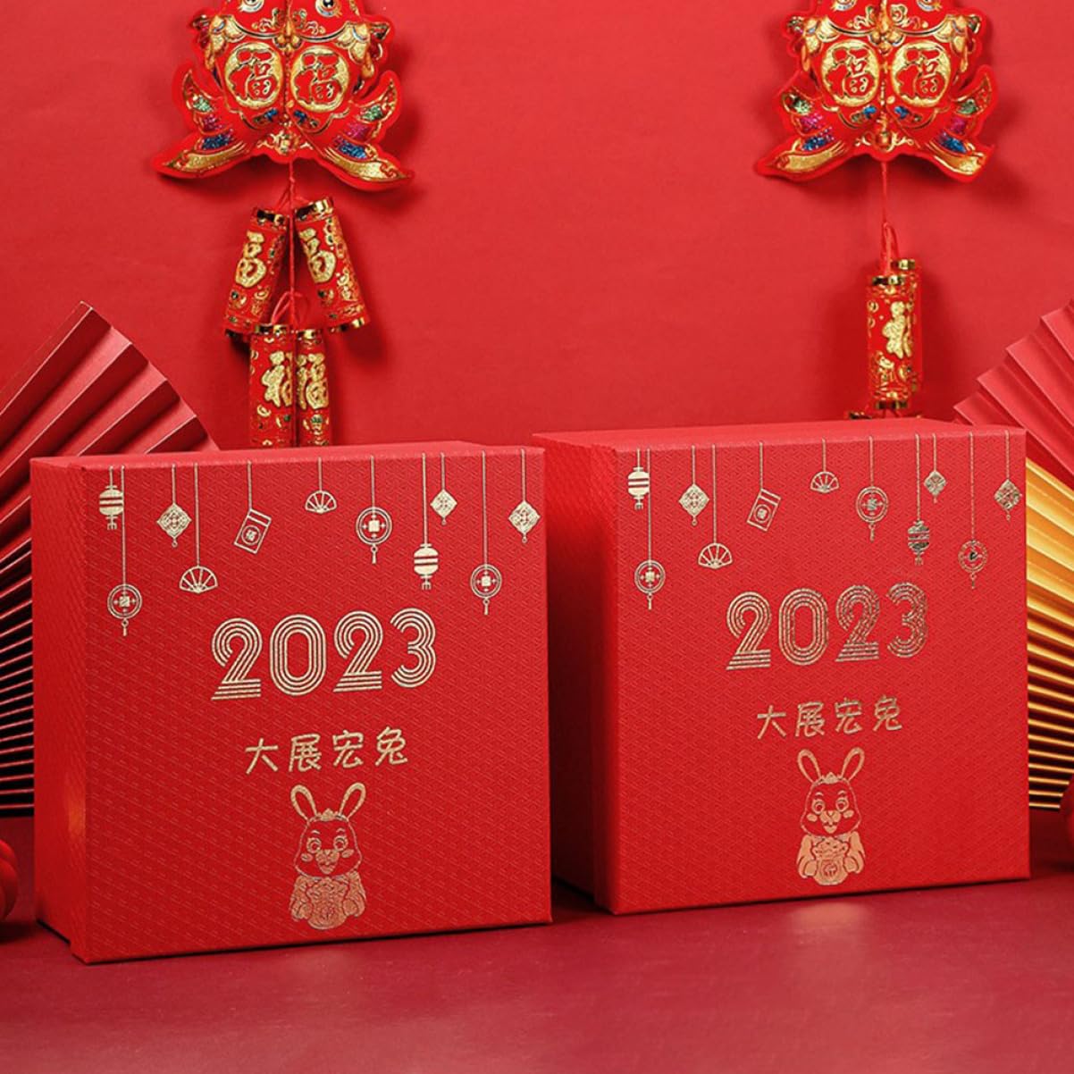 PRETYZOOM 3 Pz Confezione Di Capodanno 2023 Favore Decorazioni Dell'anno Caramelle Dell'anno Scatole Bianche Per Deposito Natalizio Adesivo Caramelle Anno Lunare Adornare Rosso Carta