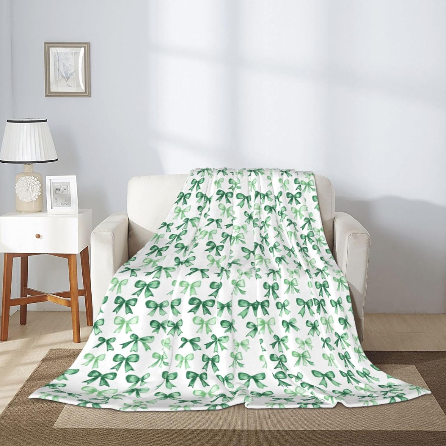 Throw Blanket Bow Pattern Green Flannel Blanket 80 x 60 Inch Soft Lightweight for Sofa Couch Living Room Bed Office All-Season Comfort