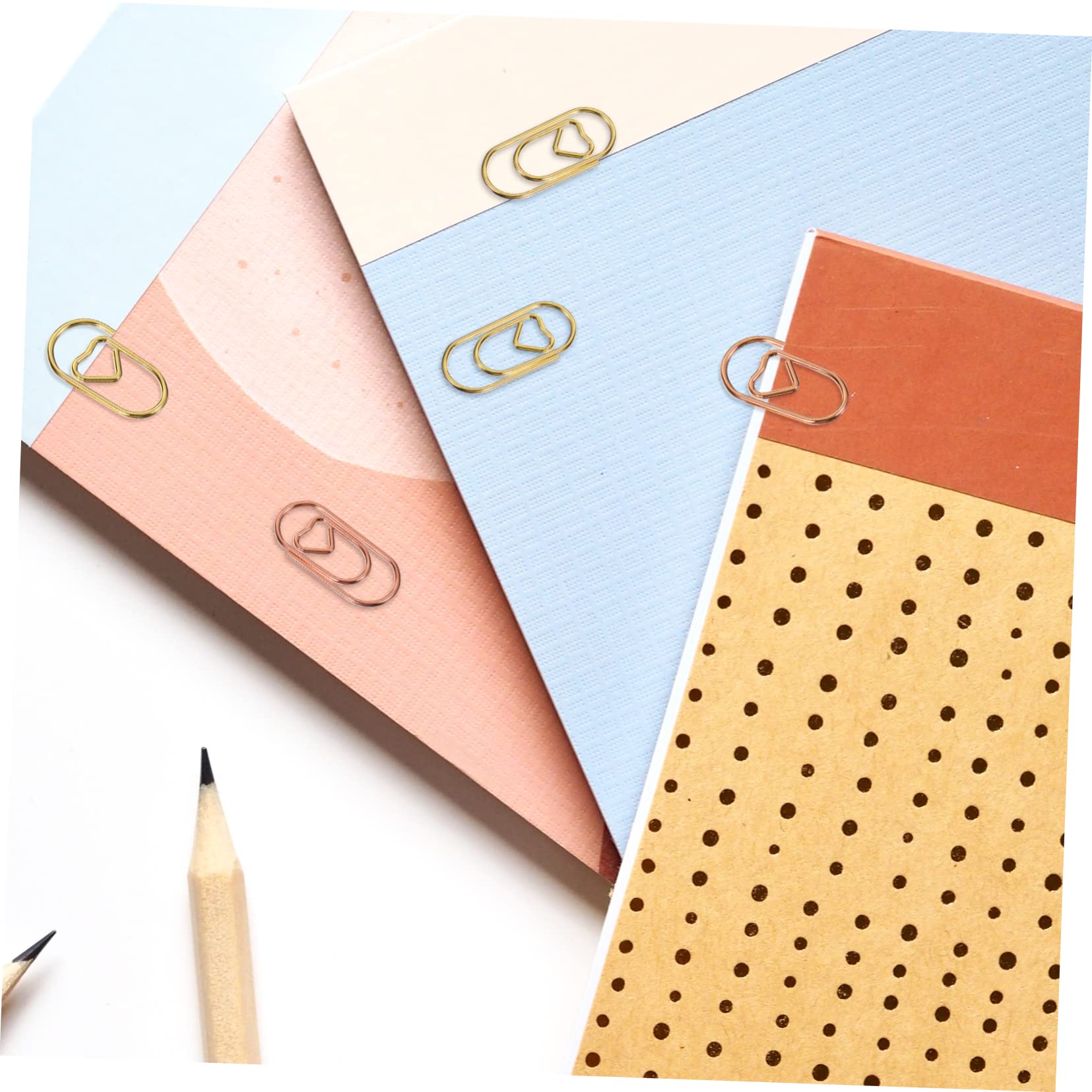 NUOBESTY 800 Stk Liebe Büroklammer Büromaterial Für Frauen Büroklammern Klein Wiederverwendbare Büroklammern Kleine Heftklammern Lesezeichen-clips Bastelklammern Niedlich Roségold Metall