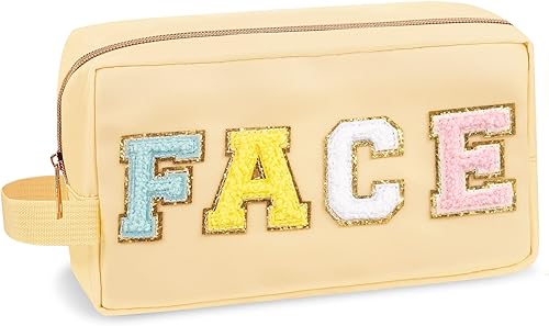 UIXIZQ Preppy - Bolsa de cosméticos de nailon para mujeres y niñas, bolsa de maquillaje portátil con parches de letras de chenilla, bolsa