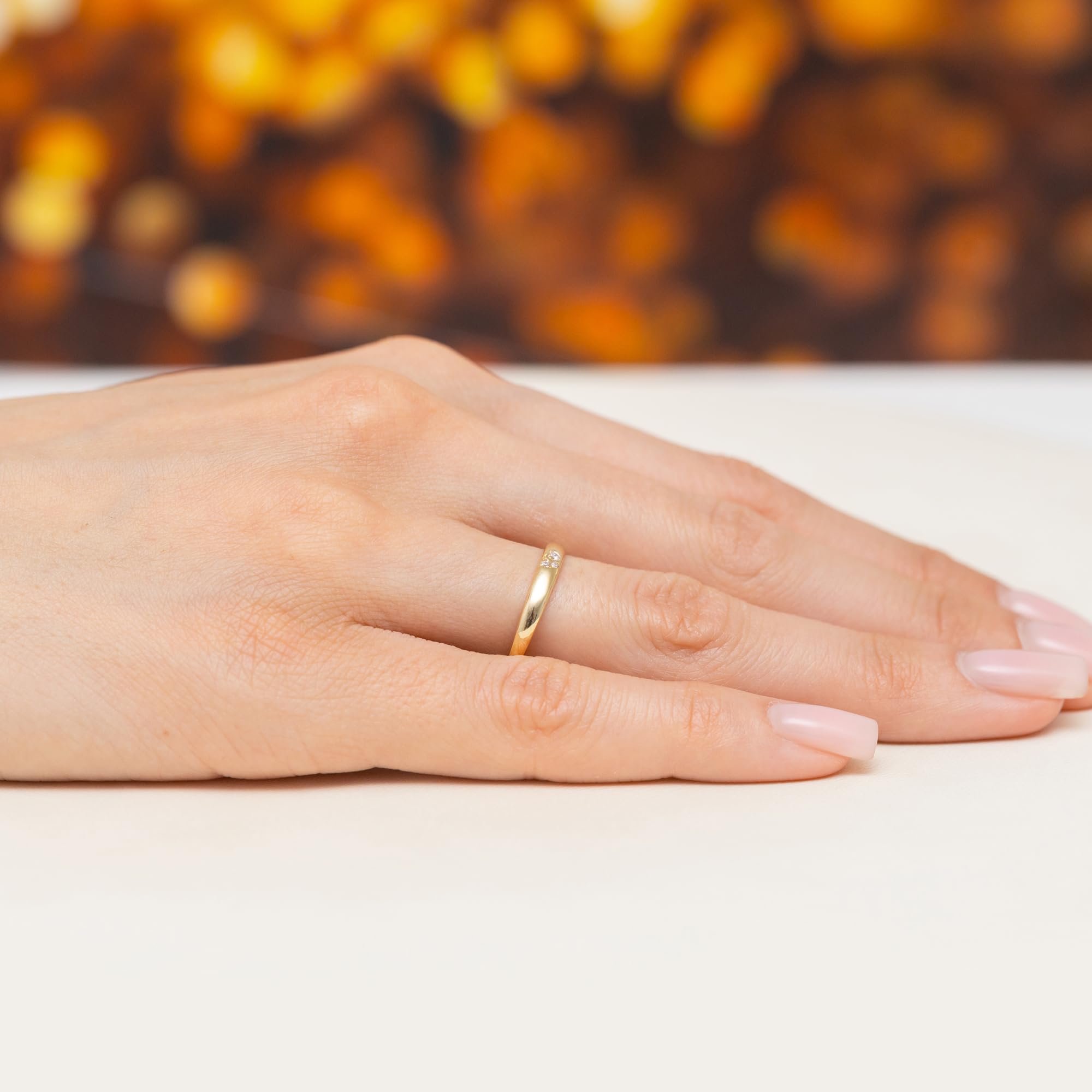 MARKO Goldring 333 Gelbgold mit Zirkonia – Doppel-Herz Motiv – Damenring als Verlobungsring oder Geschenk - 8 karat Gold