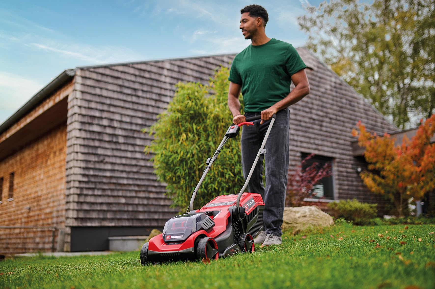 Einhell Tondeuse à Gazon sans Fil GE-CM 18/30-1 Li BL-Solo PXC (18 V, Largeur de Coupe 30 cm, Max. 175 m², Moteur brushless, bac collecteur 27 L, Hauteur de Coupe 30-65 mm, sans Batterie)