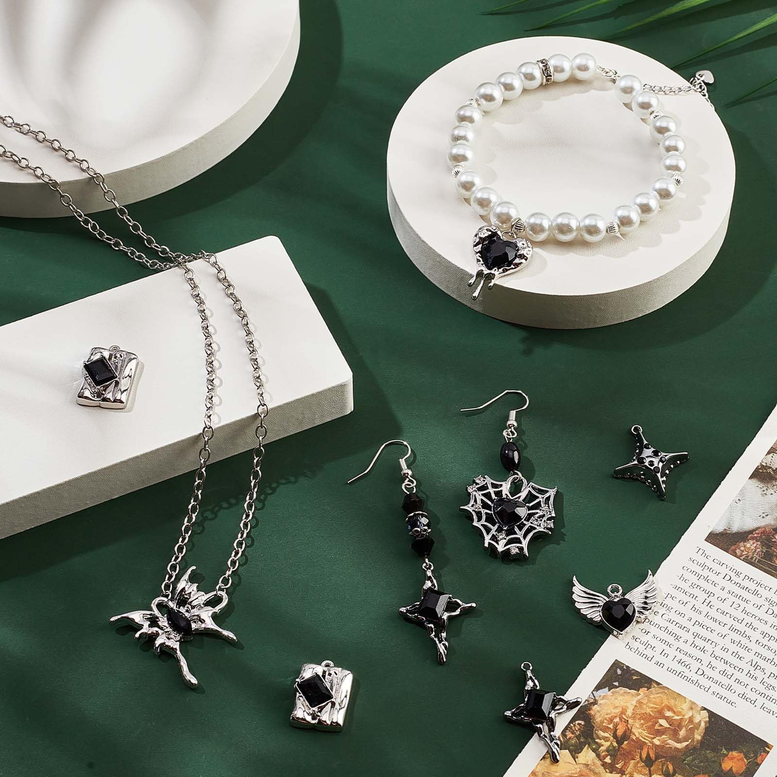 BEAMARKER 24 Stück 12 Stile Gothic Charms Bulk Tib Produktbild-Vorschau 3