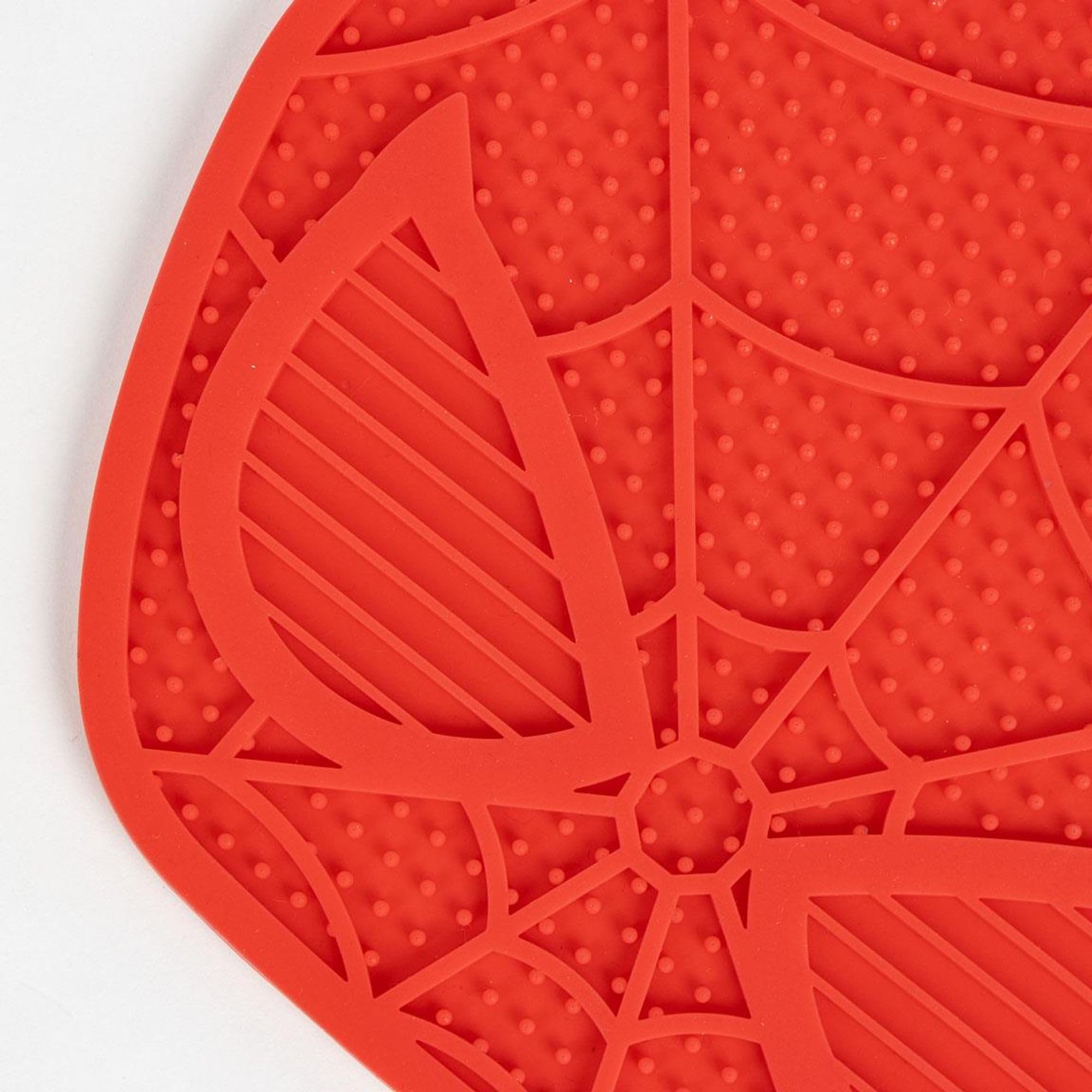 Cerdá- Silicone Dog Feeder Spiderman 28.0 x 15.0 x 1.5 cm (2800001584), multicoloured, 21.5l x 28an cm - Image 3