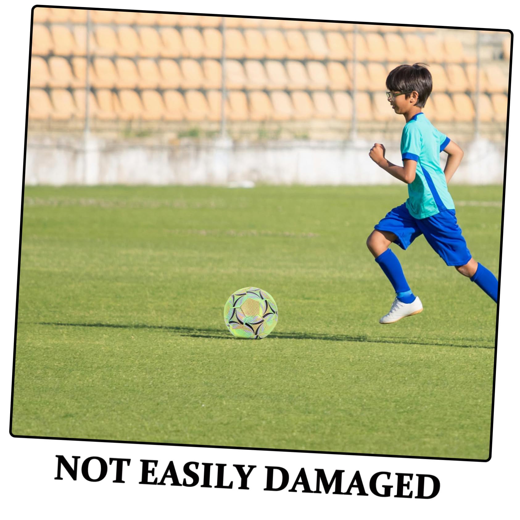 VICASKY Pallone Calcio Junior Robusto e Resistente per Adolescenti e Adulti Design Ergonomico per Miglior Controllo per Allenamenti e Partite Serali
