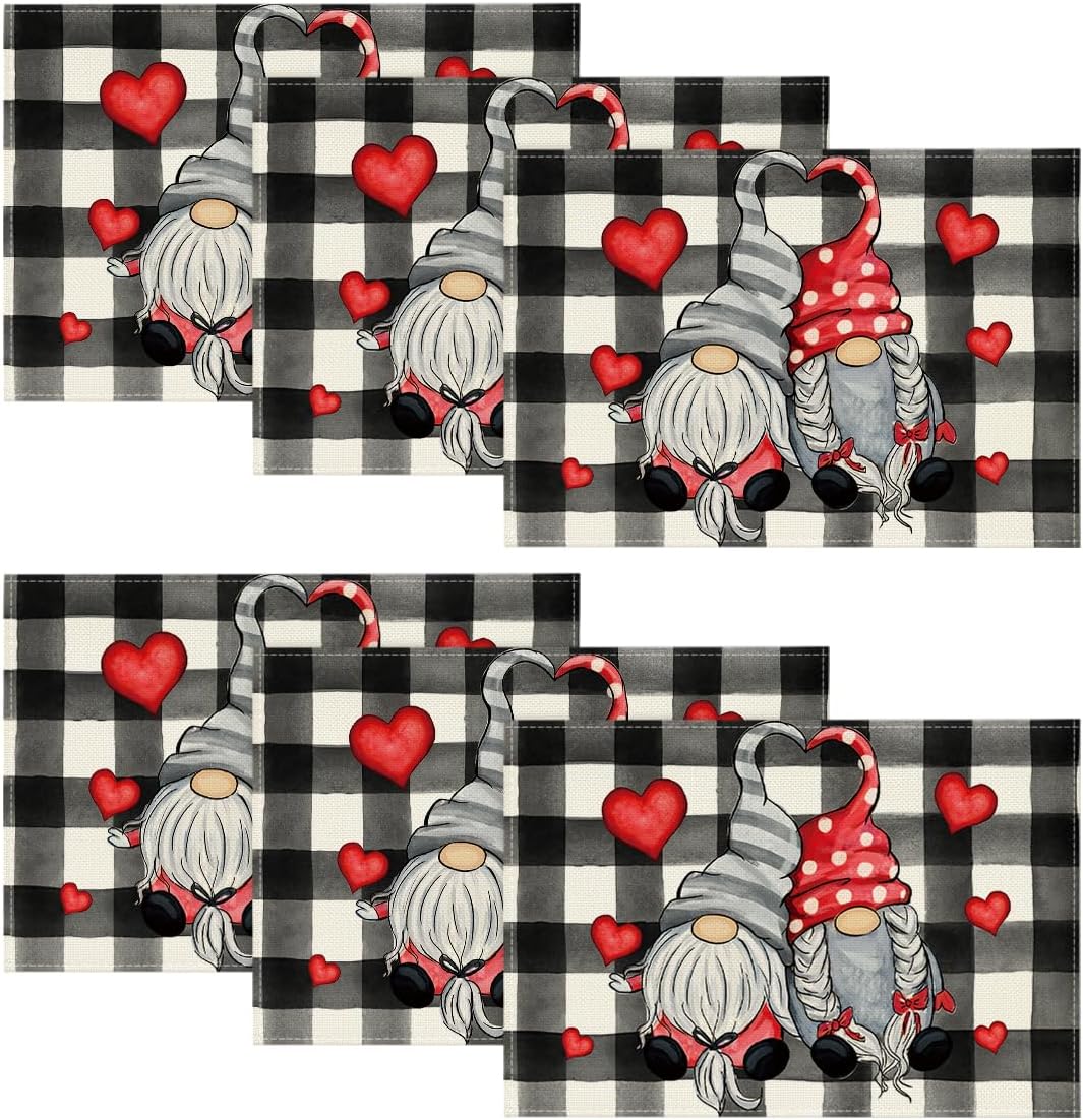 Amazon.com: Artoid Mode Buffalo Plaid Hearts Gnomes Love Valentine ...