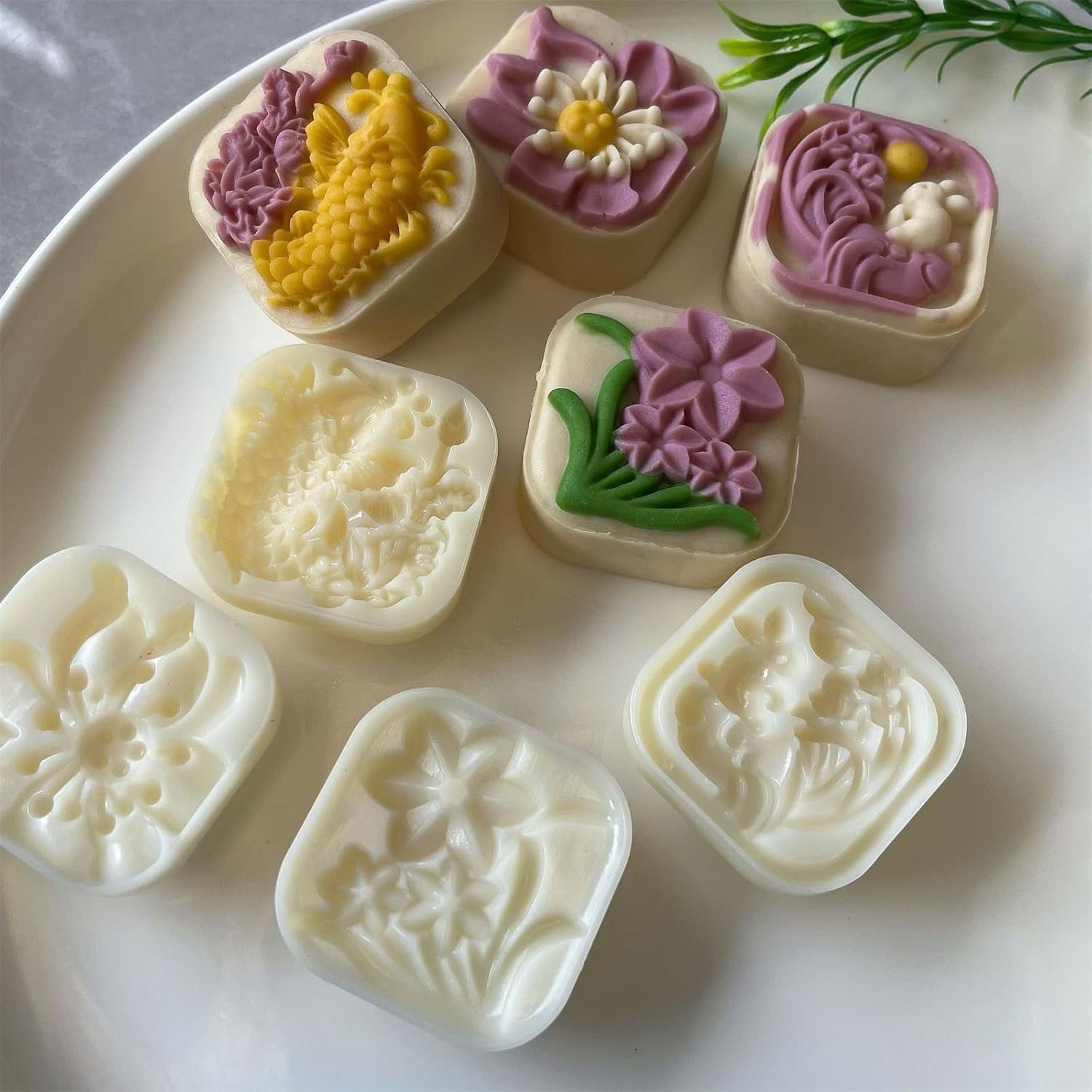 Hand Pressure Pastries Cakes Press Mold ABS Snow Skin Cookie Bakeware Baking Tool for Dessert Kitchen Baking Accessory