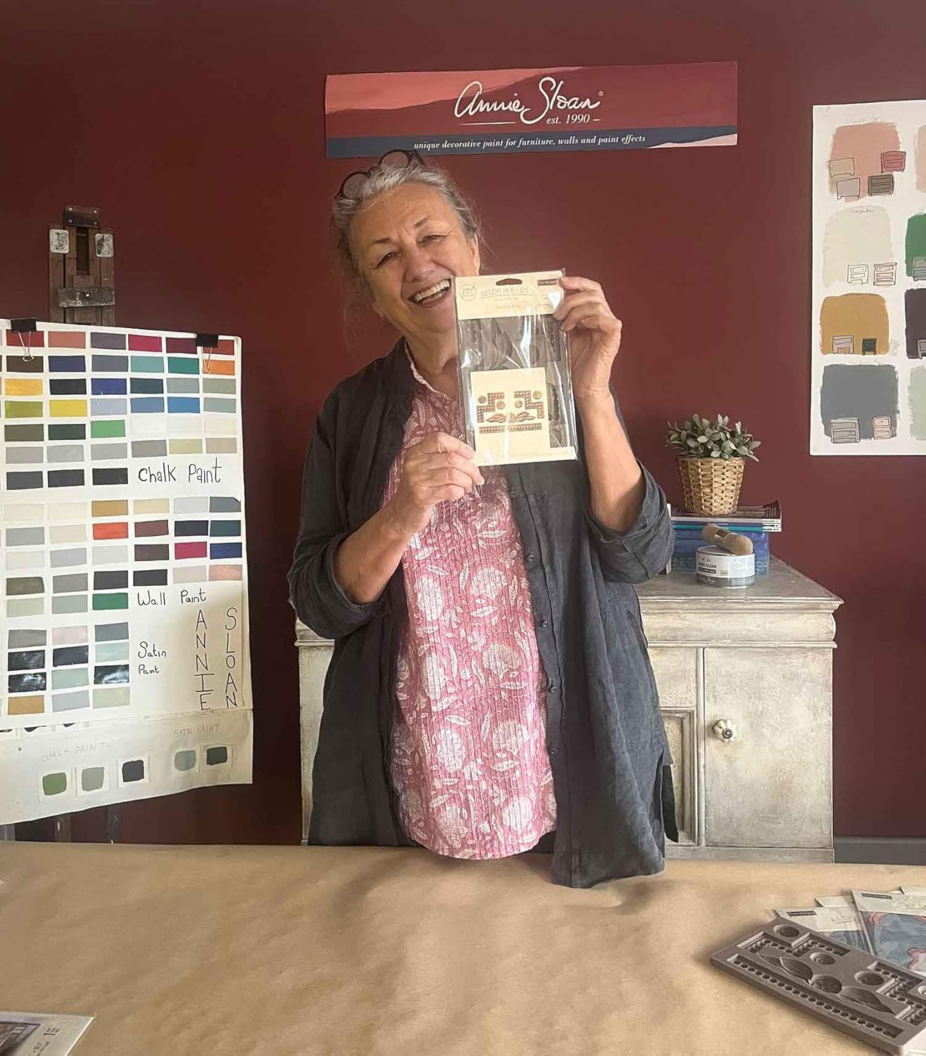 Prima Marketing inc Redesign With Prima Decor Moulds® Annie Sloan® - Swedish Posy - 1 pc, 5"x8"x8mm 655350670221 for Funiture Dresser, Chocolate,Cake,Candy,Bakery,Soap,Polymer Clay, earthen Clay