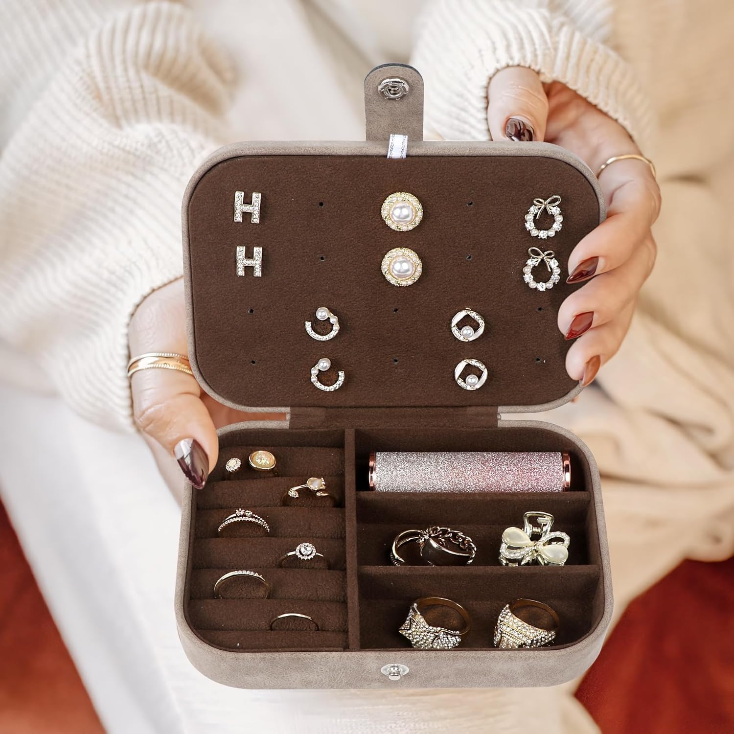 SLOZO Travel Jewelry Box, Small Jewelry Organizer Boxes for Women Girls, Travel Jewelry Case Portable Jewelry Storage for Earrings, Ring, Necklaces, Bracelets - Brown