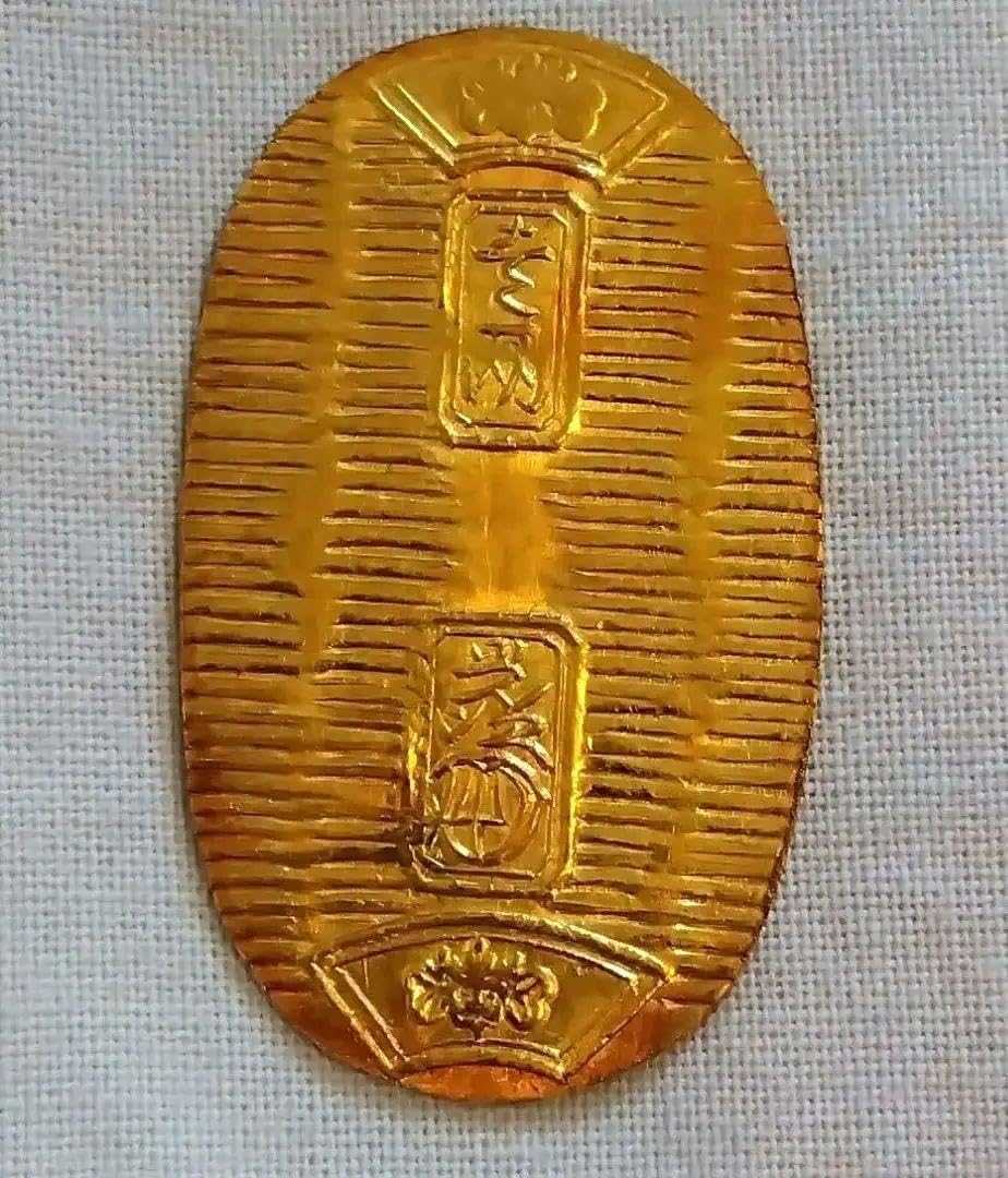 小判　よつばです。純金　純銀　3.75グラム　更に値引げ‼(*^^*) Amazon.co.jp: ◯正規品◯本物保証 小判 徳力 純金 純銀各3.75g