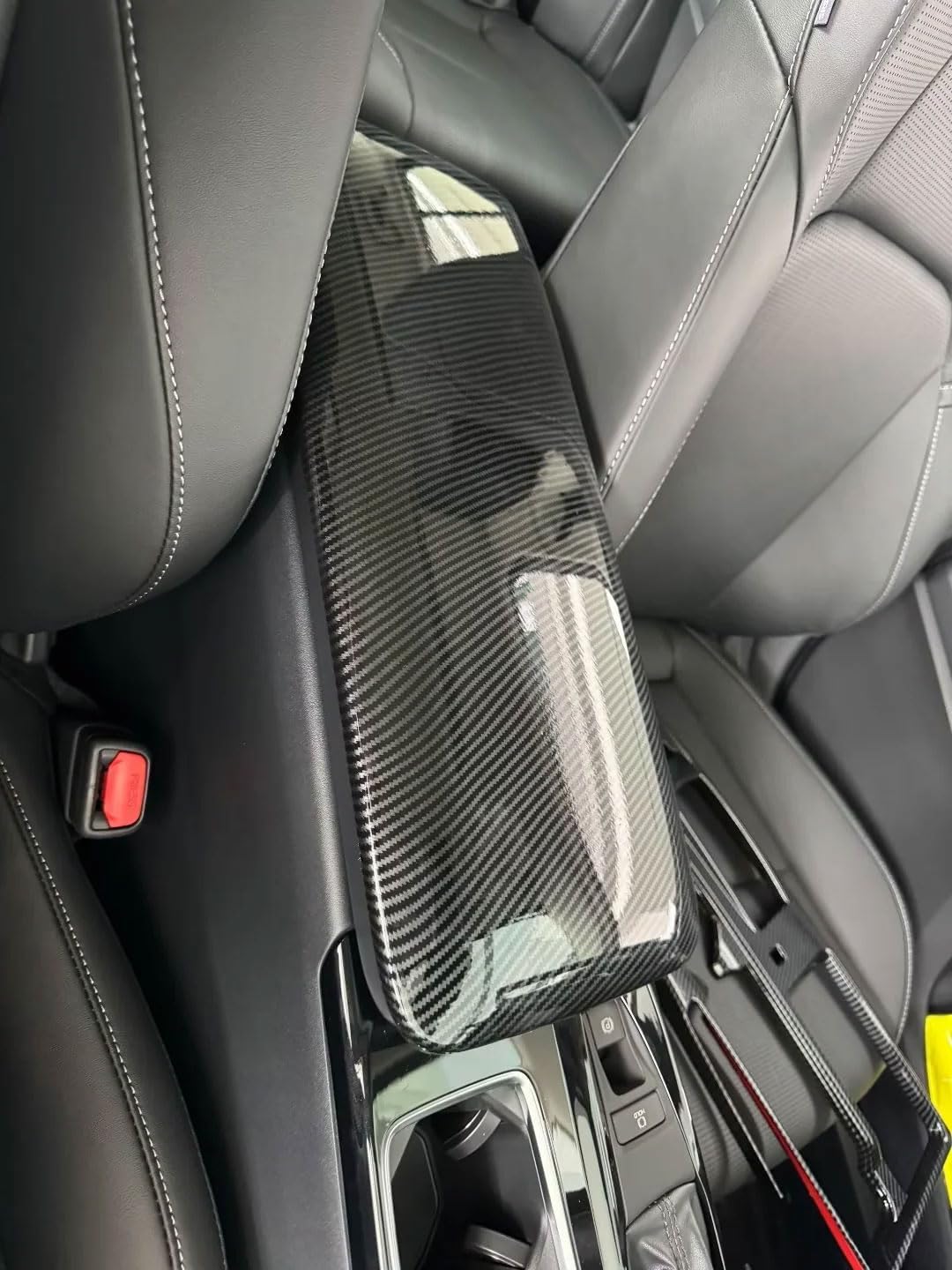 Armrest Box Cover Trim Compatible with Toyota Camry 2025 2026 Central Console Armrest Box Protector Interior Car Accessories ABS 1PC (Carbon Fiber Style)