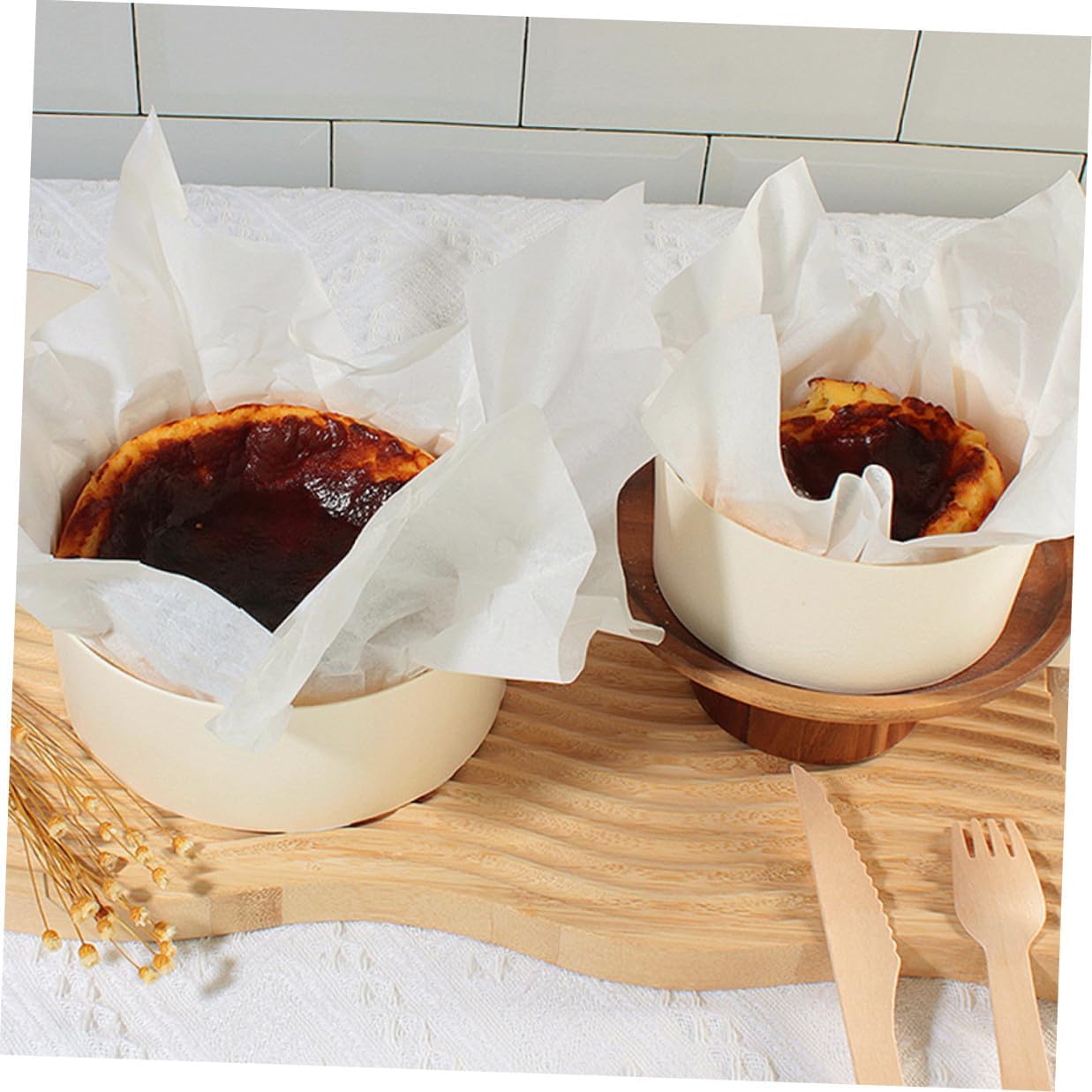 Wooden Cake Box for Cheese and Small Cakes with Lid