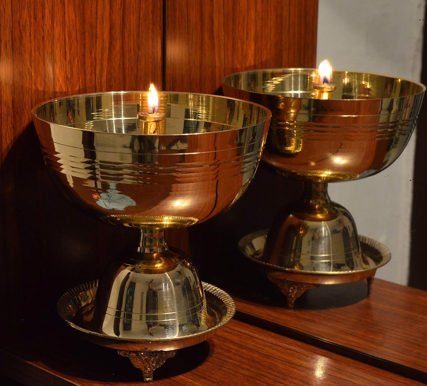 Bhakti Collection Store Akhand Jyoti Diya with Stand || Brass Traditional Oil Lamp for Pooja at Tamples , Home, Office & Hotel- Dia-4 inch